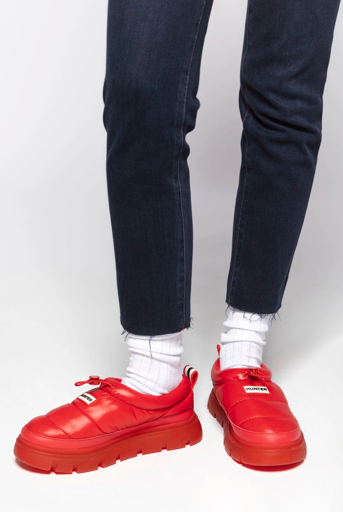 swatch_Red hunter boots madi 5 nylon puffer booties