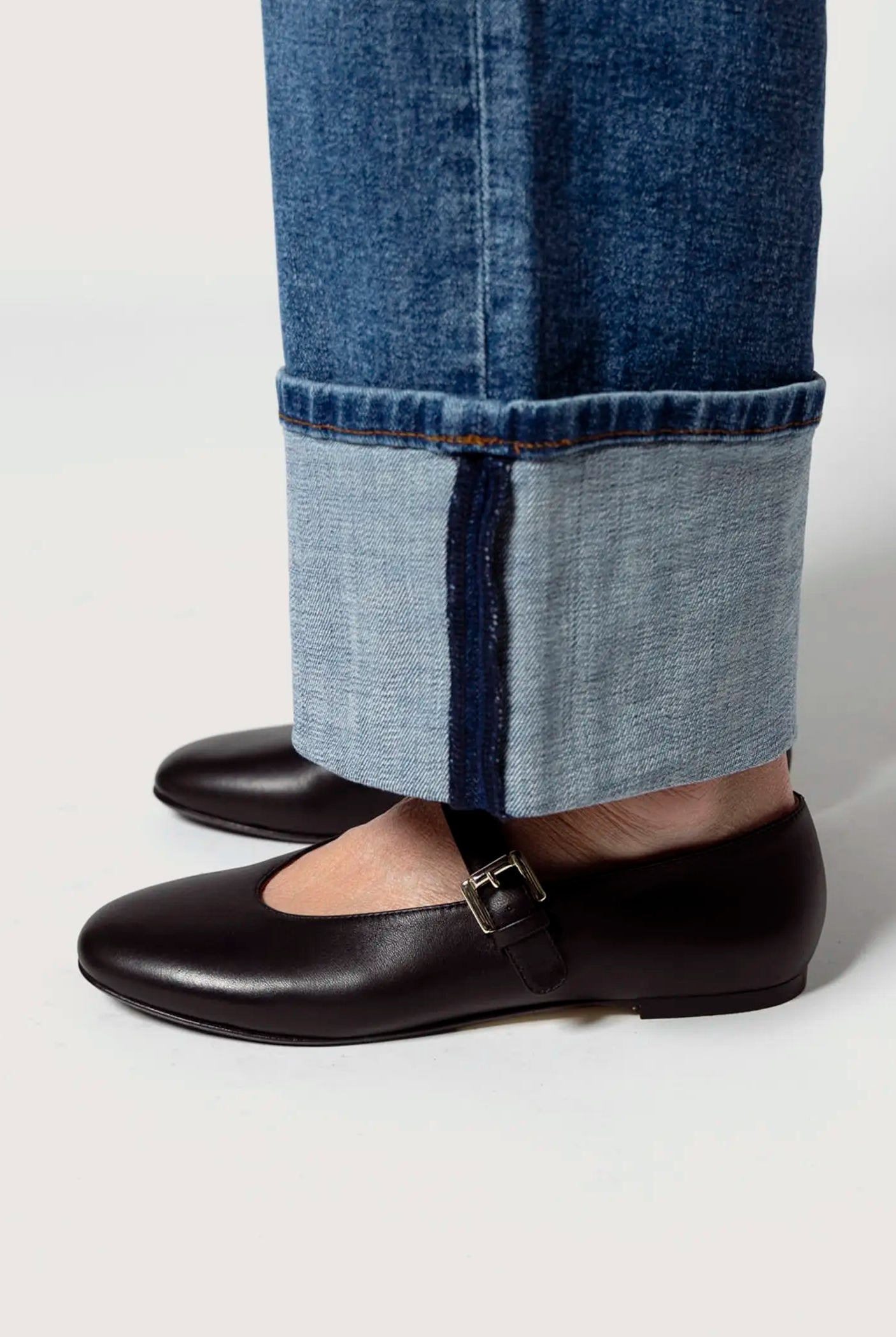 swatch_black leather leather mary jane flat shoes