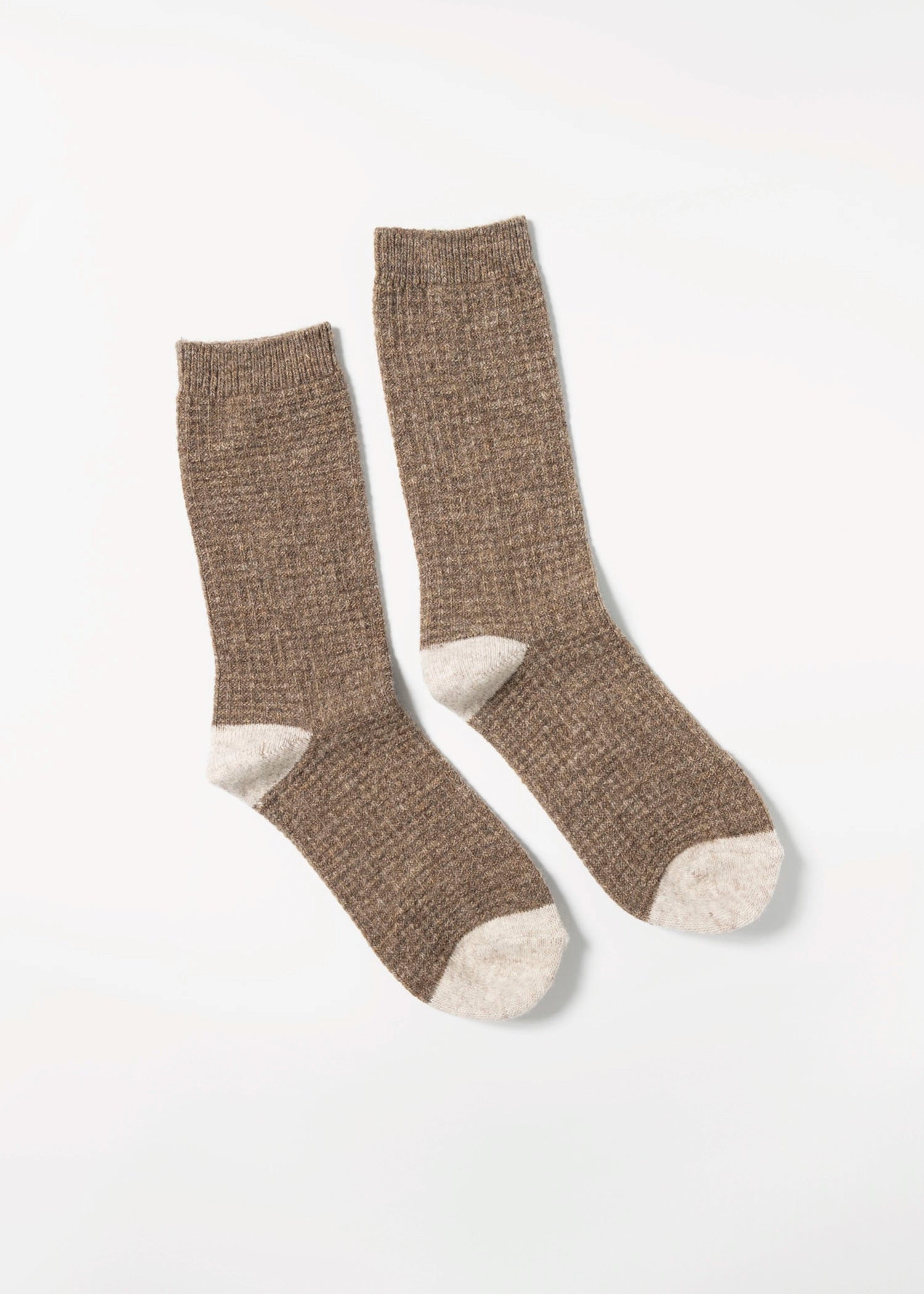 swatch_Brown/Oatmeal wool waffle socks