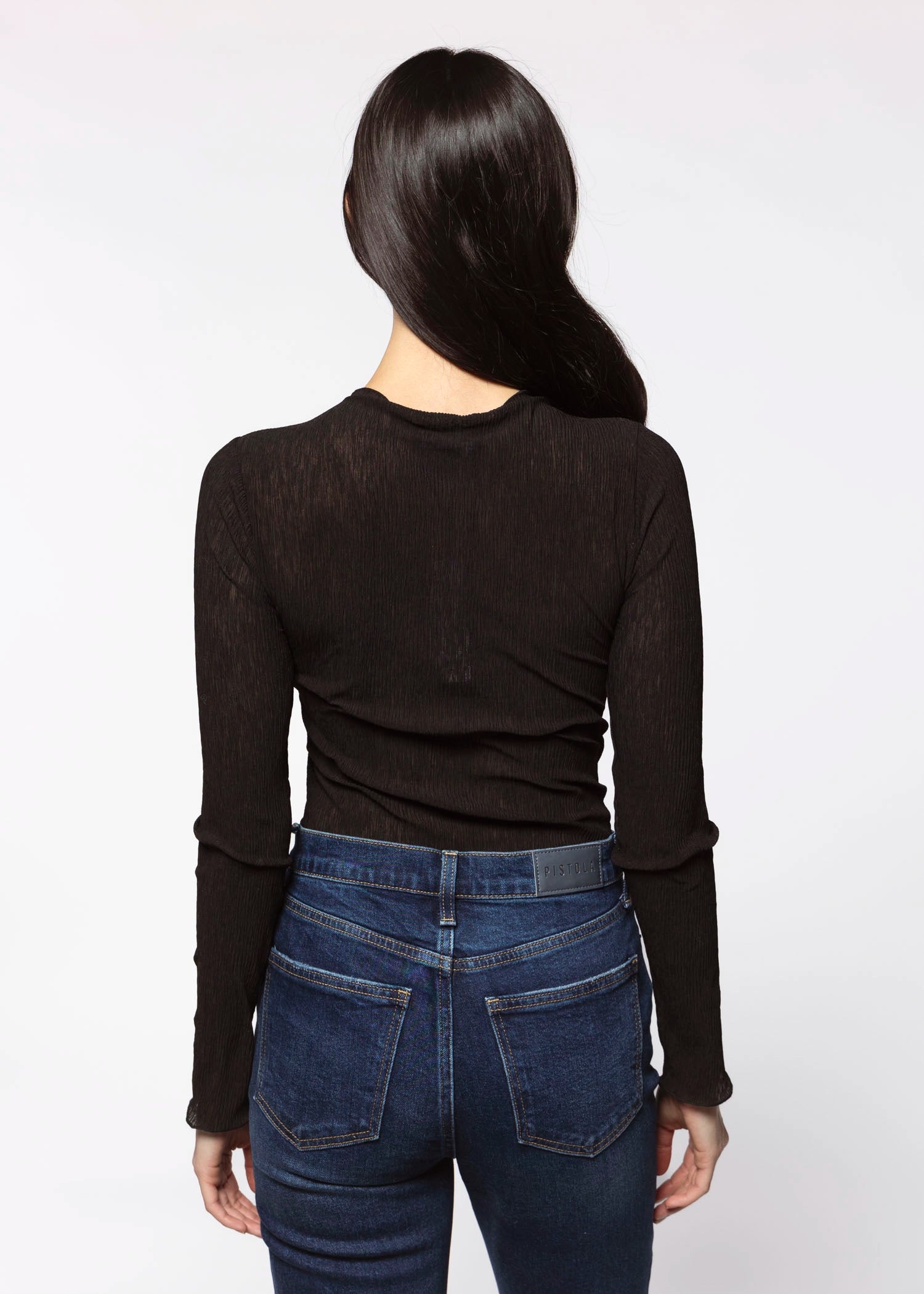 swatch_Black only us crinkle top