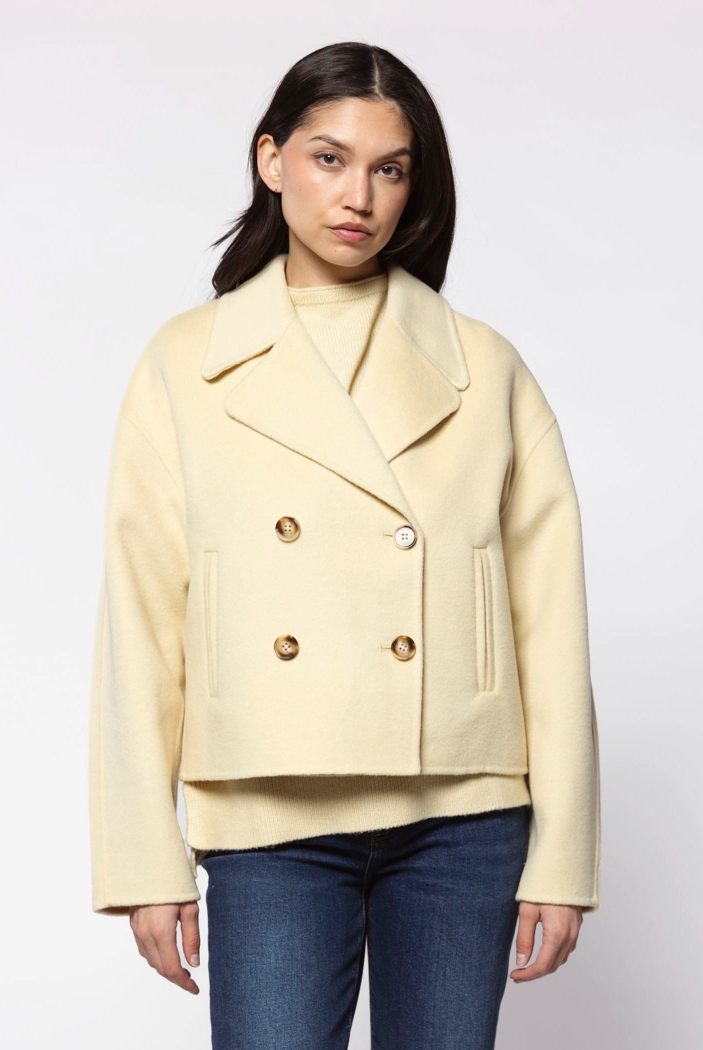 swatch_Butter karlie wool jacket