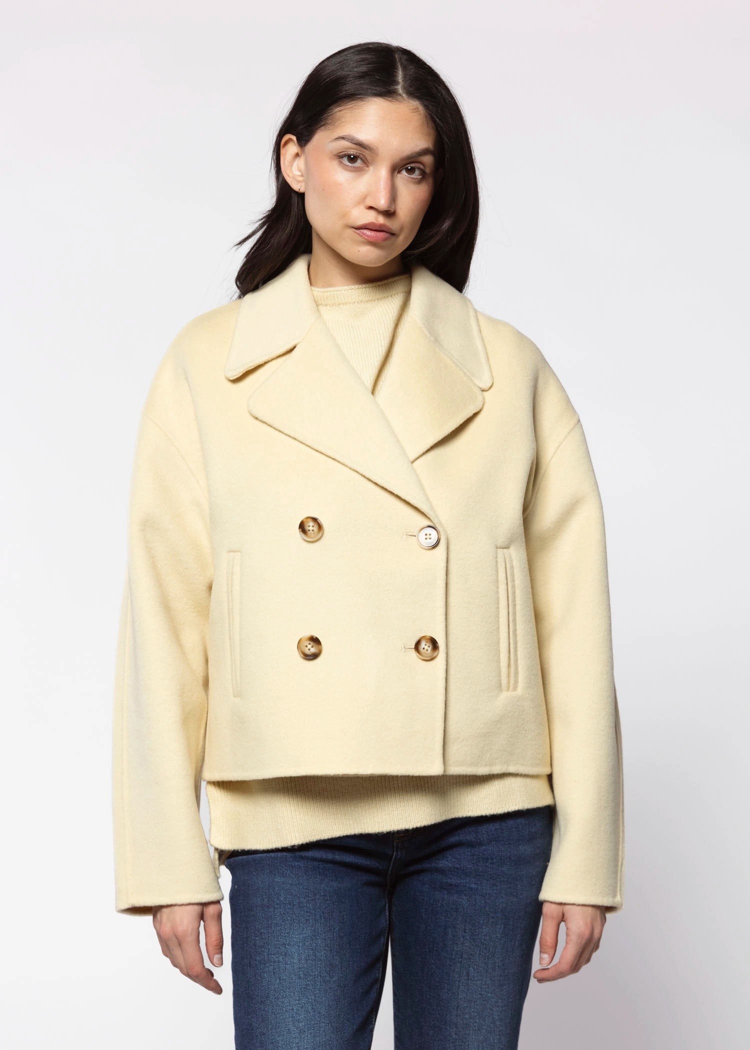 swatch_Butter karlie wool jacket