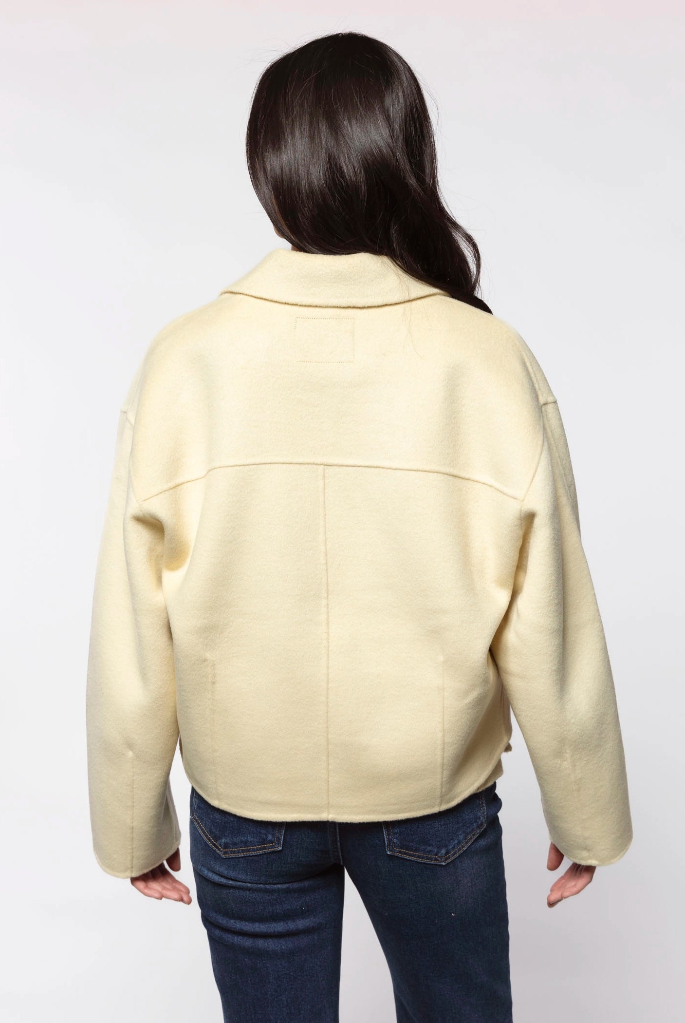 swatch_Butter karlie wool jacket