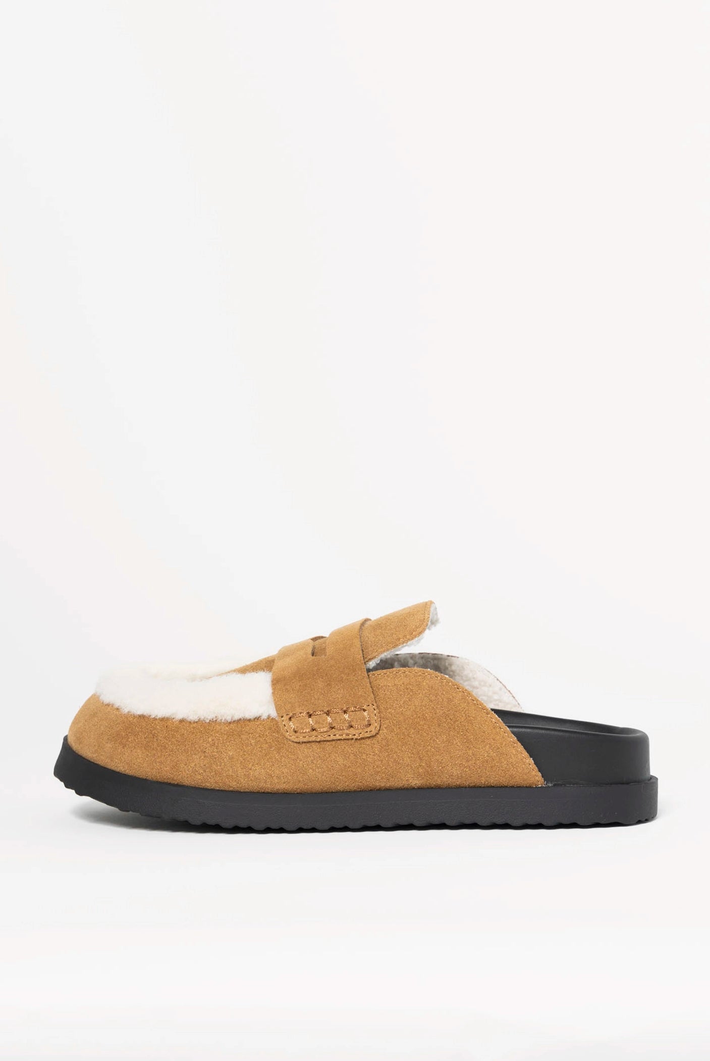 swatch_Chestnut tomlin suede mule