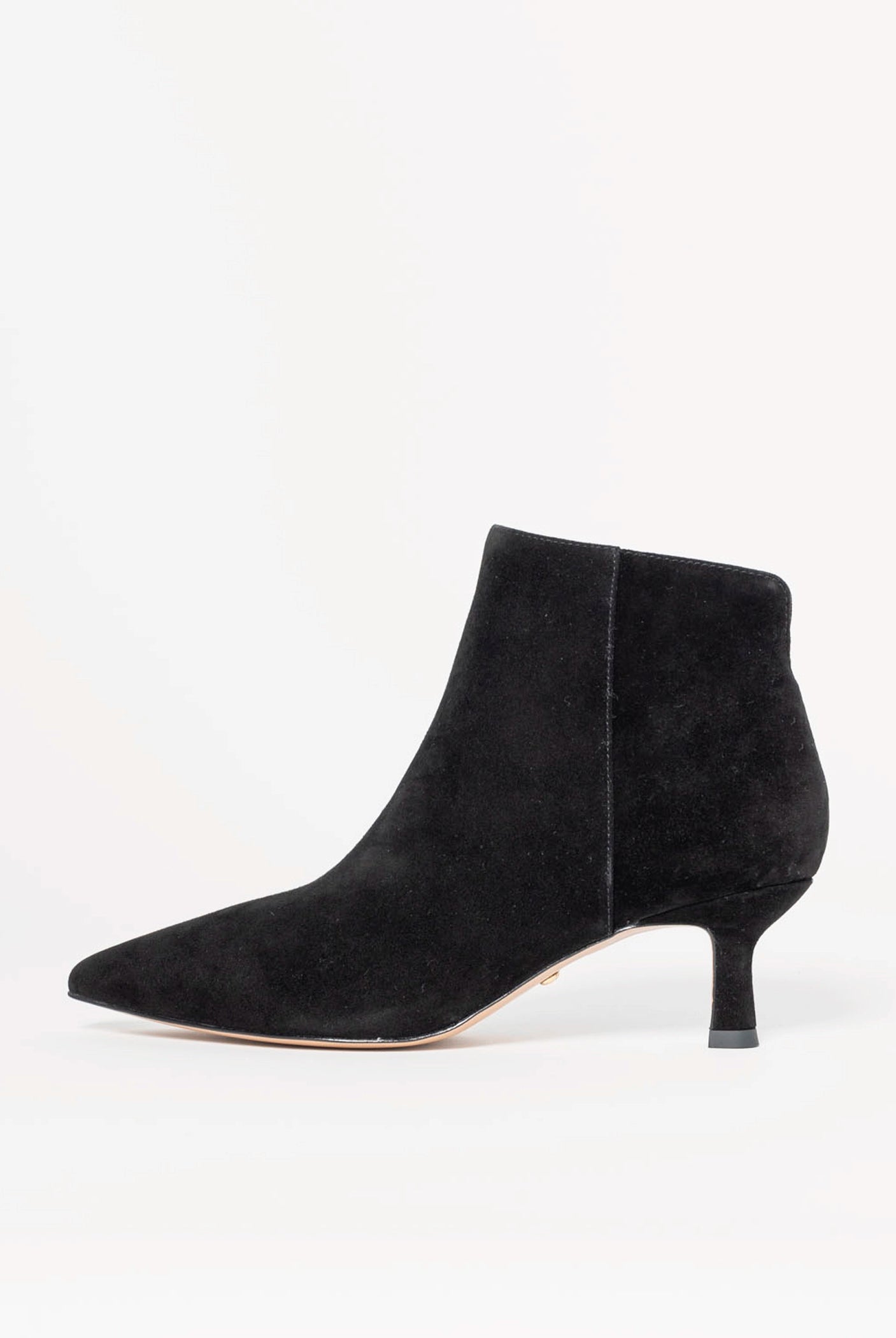 swatch_Black Suede Kiesa bootie