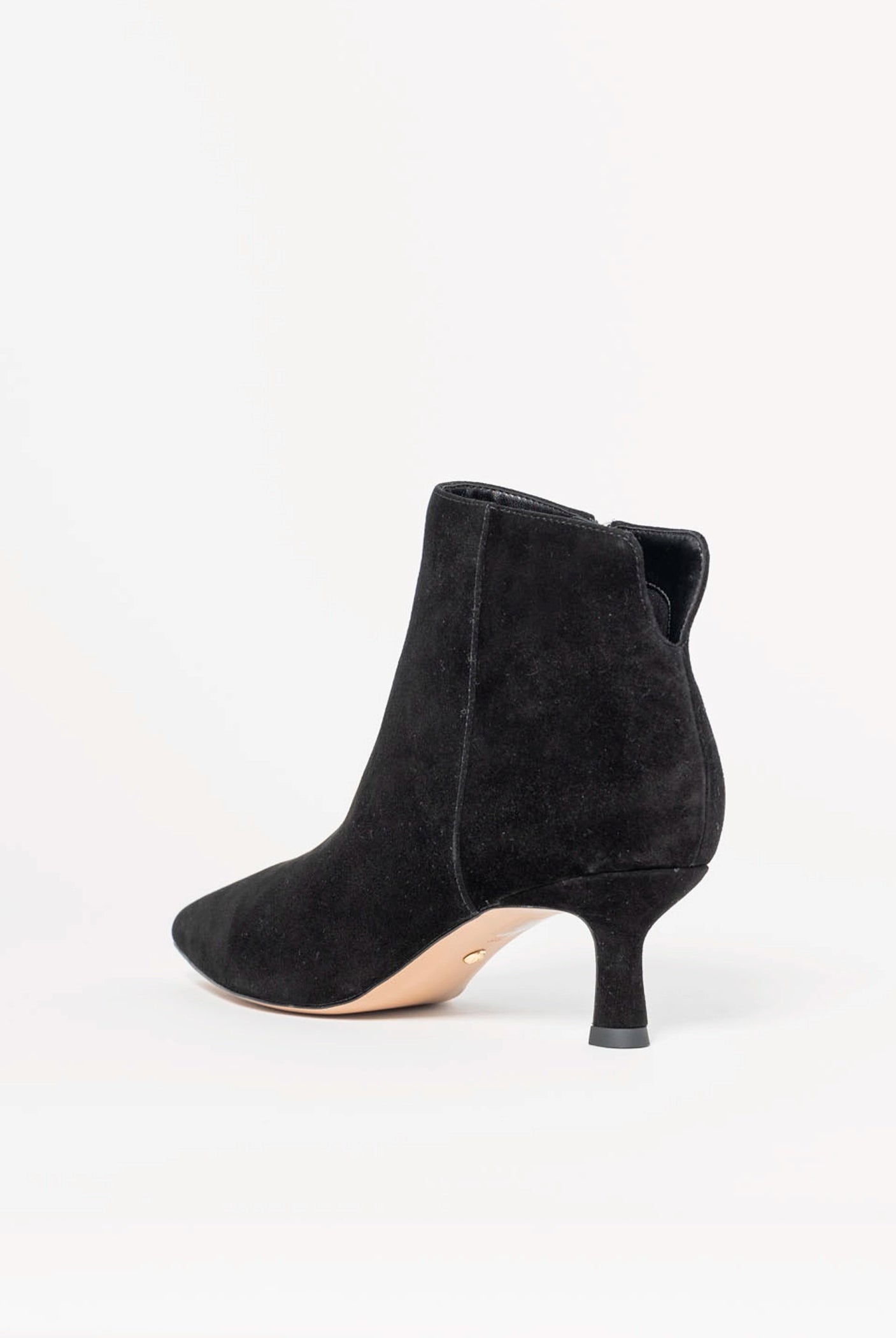 swatch_Black Suede Kiesa bootie