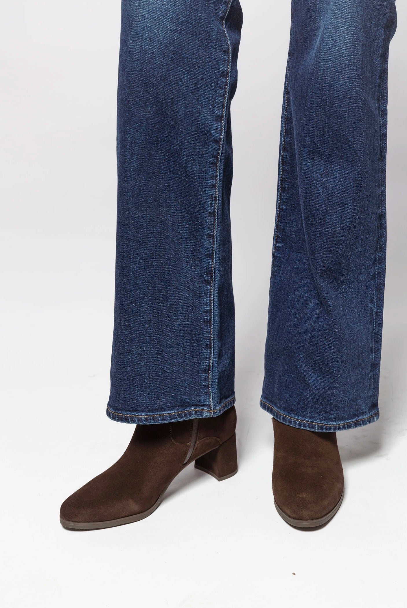 swatch_Java hylia waterproof boot