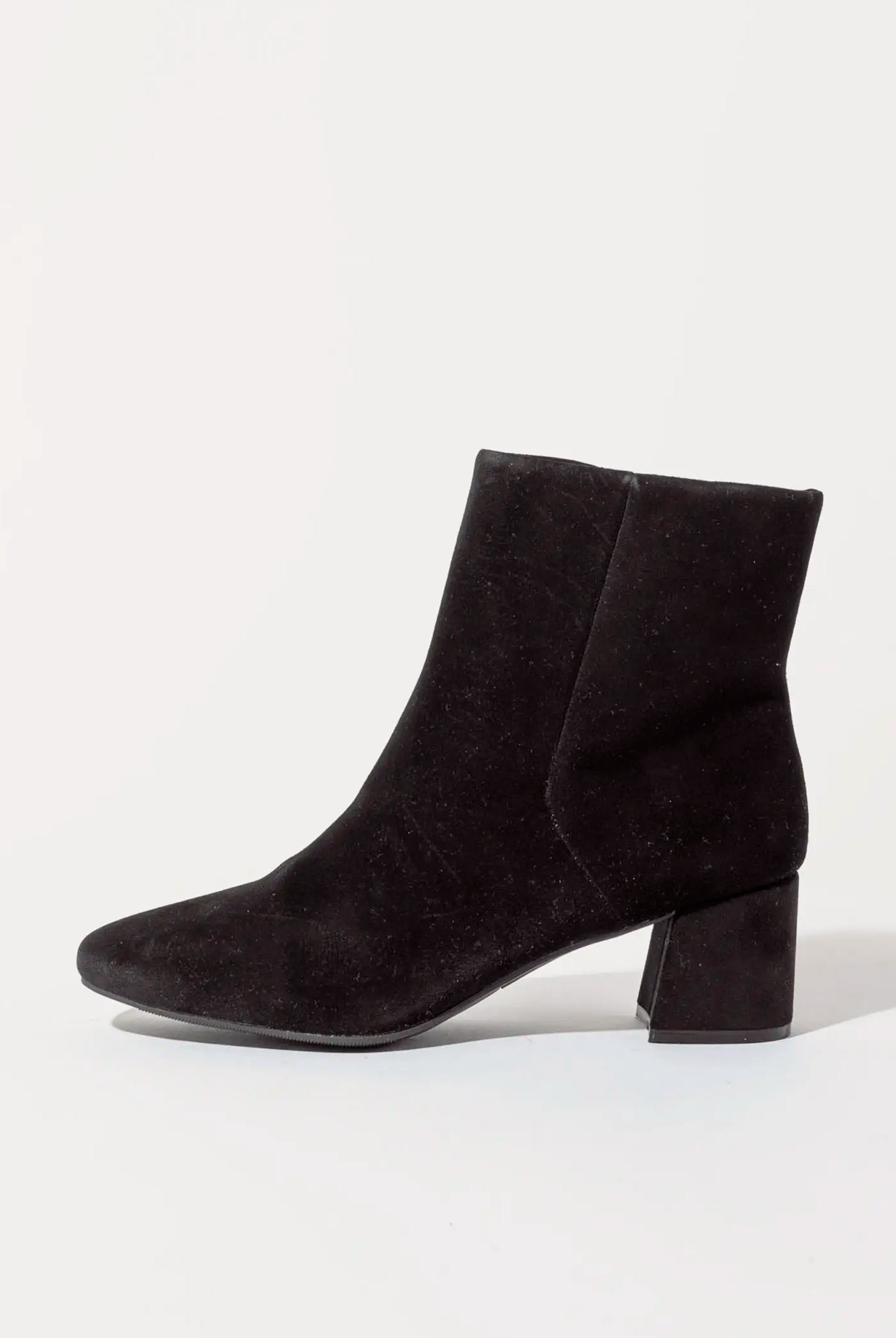 swatch_black alida block heel bootie boots