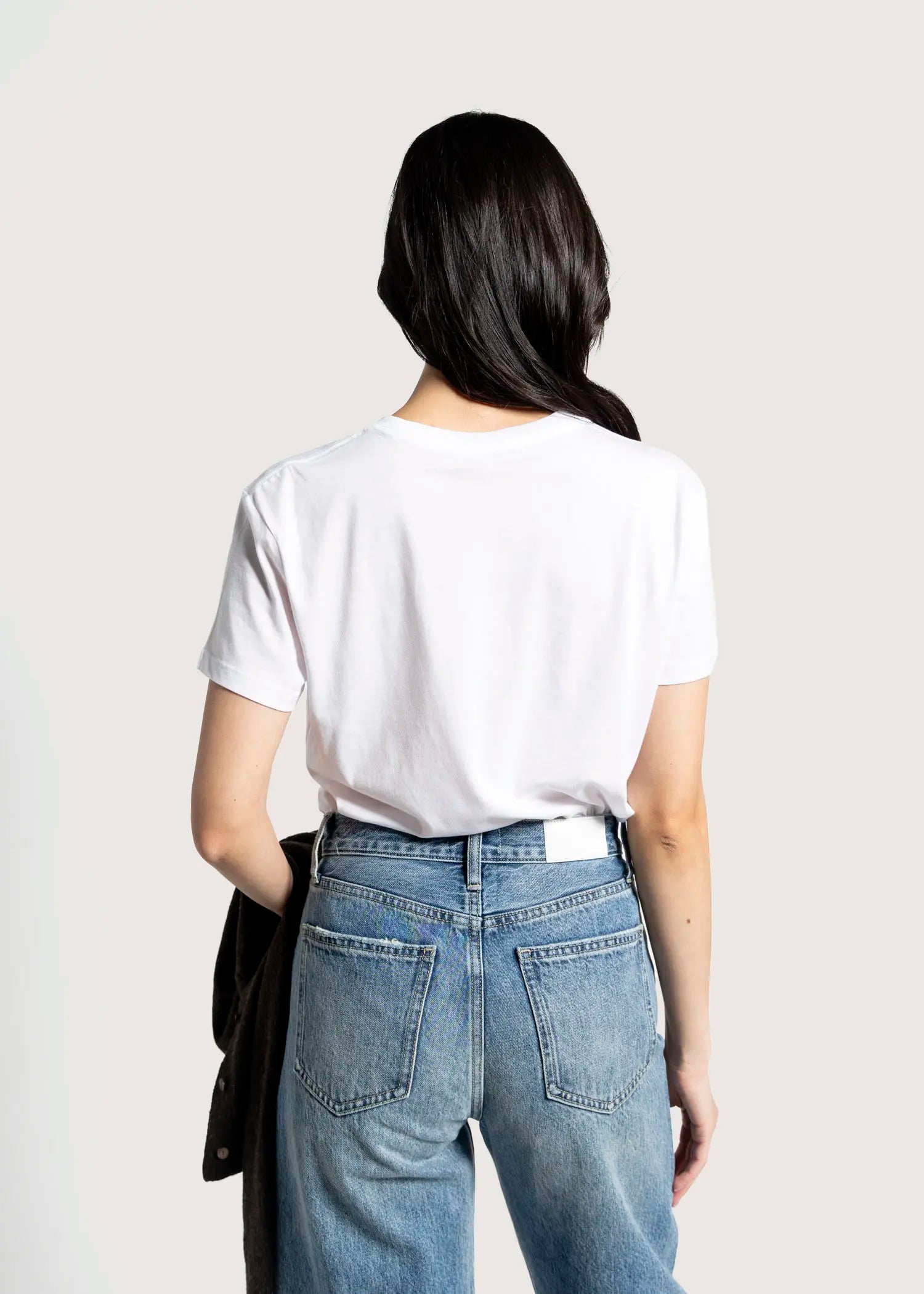 swatch_white favorite tee apparel