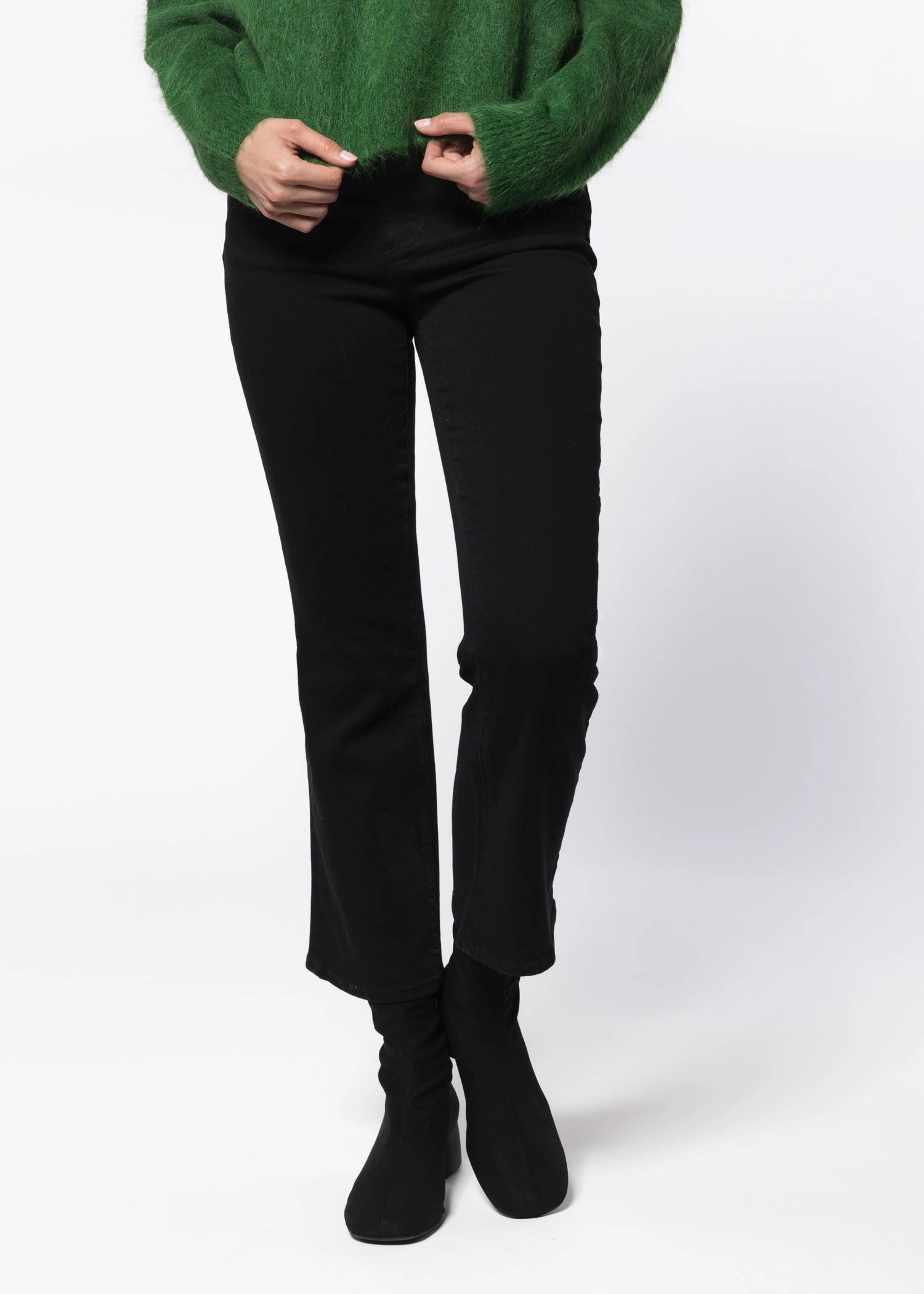 swatch_Noir lennon jean