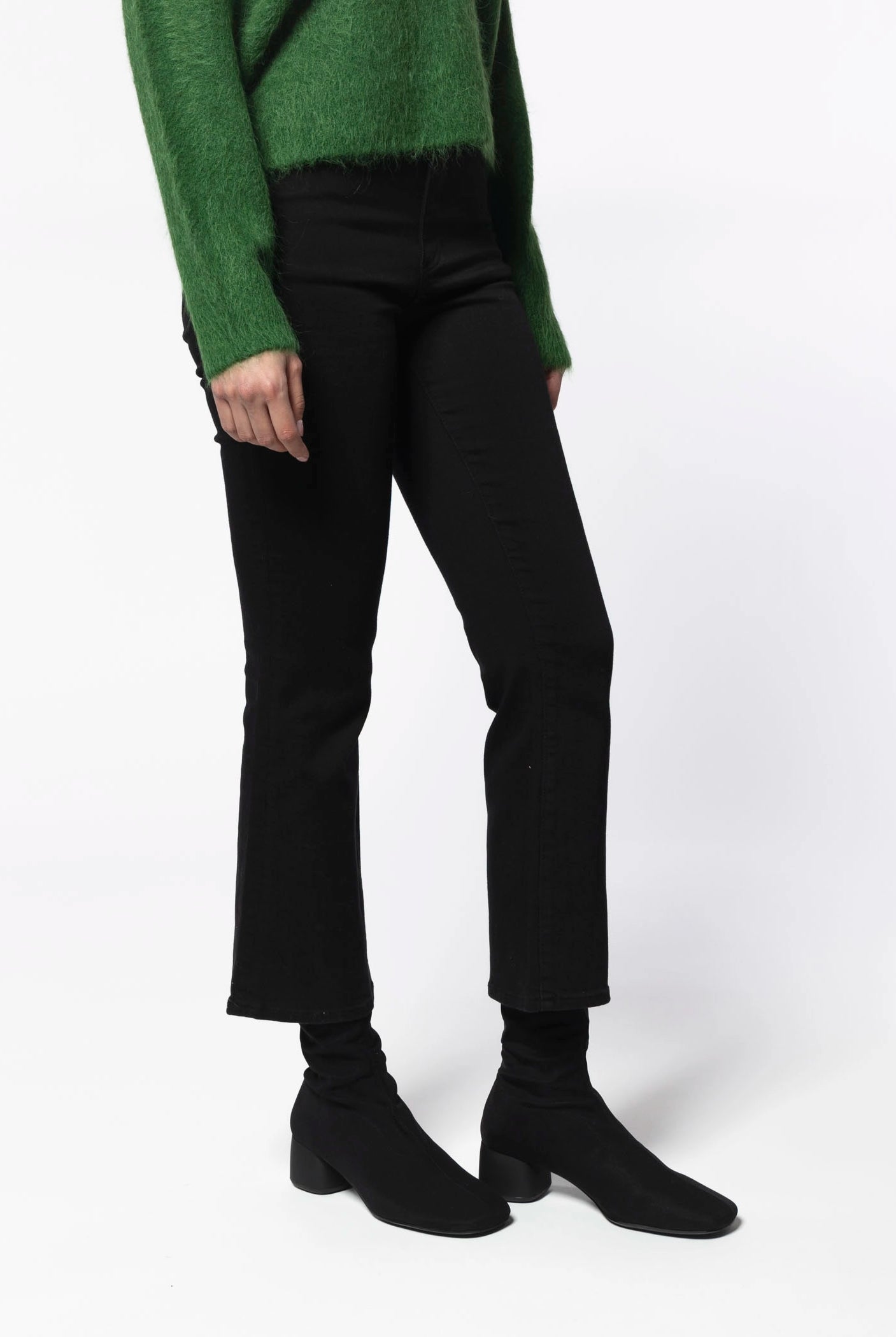 swatch_Noir lennon jean