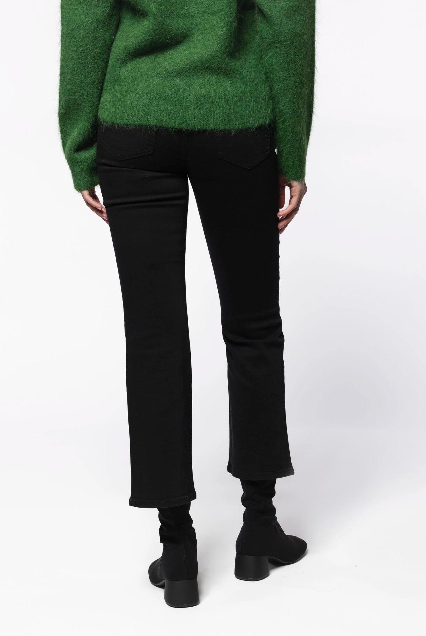 swatch_Noir lennon jean