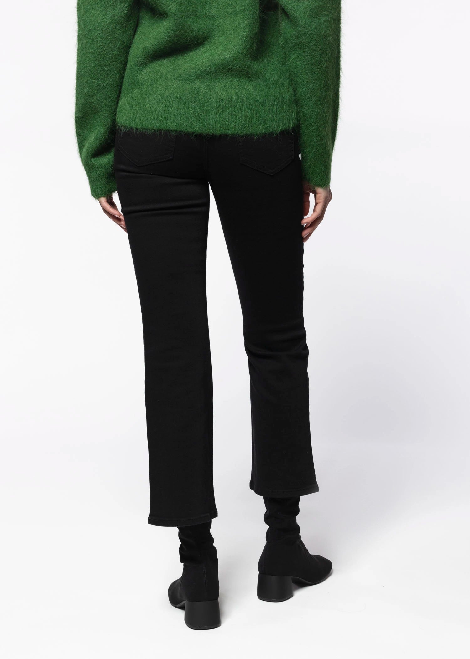 swatch_Noir lennon jean