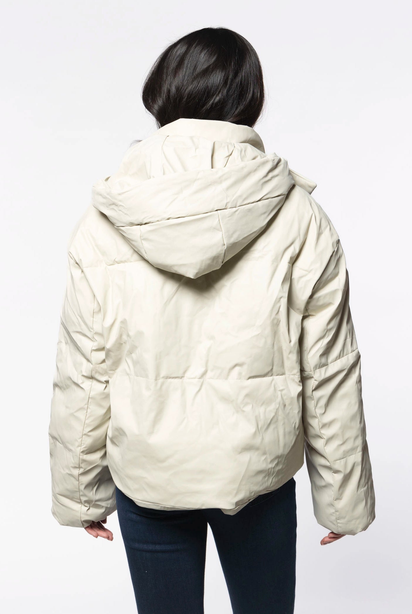 swatch_Bone puffer jacket