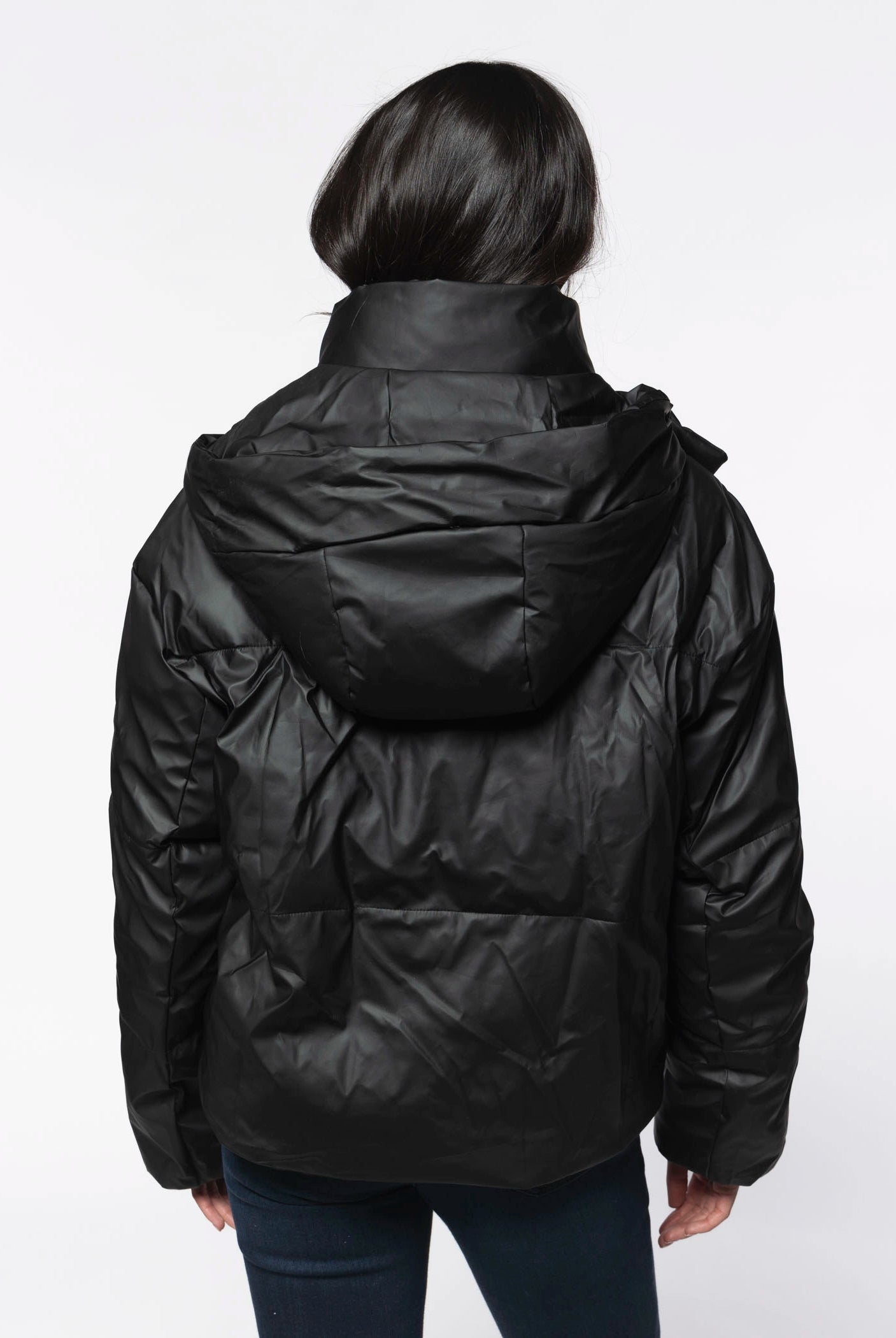 swatch_Black puffer jacket