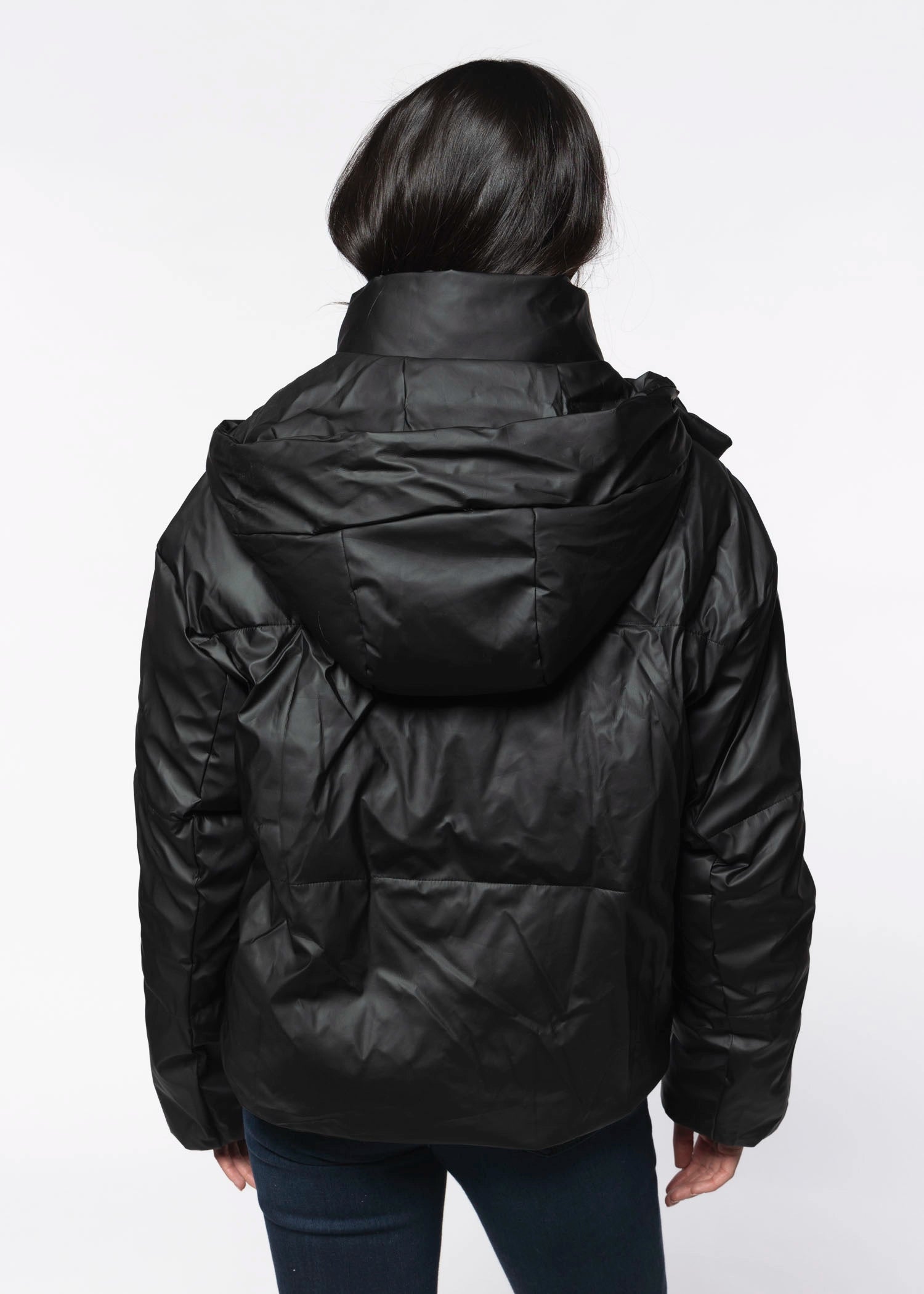 swatch_Black puffer jacket