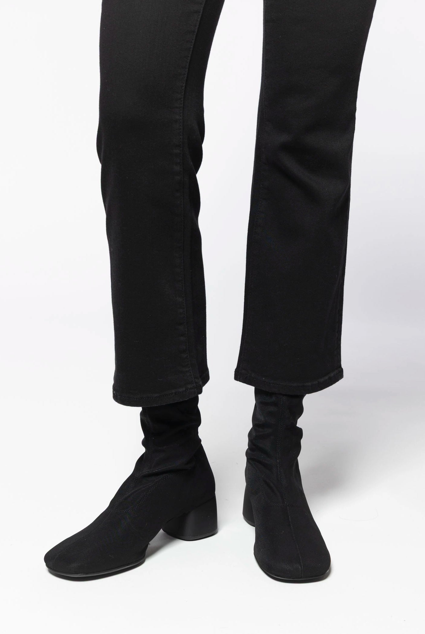 swatch_Black livia stretch boots