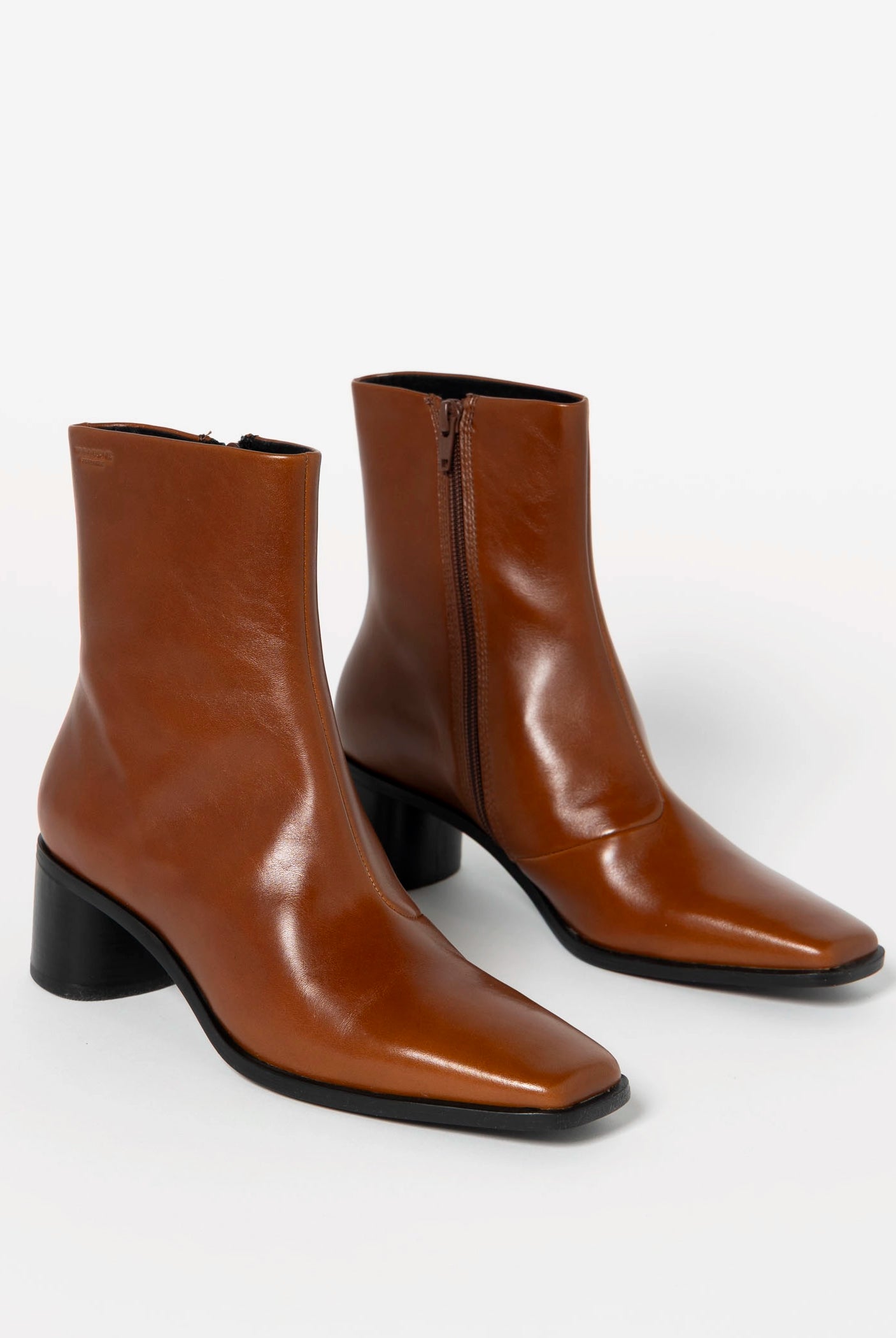 swatch_Cognac Leather fay ankle boots