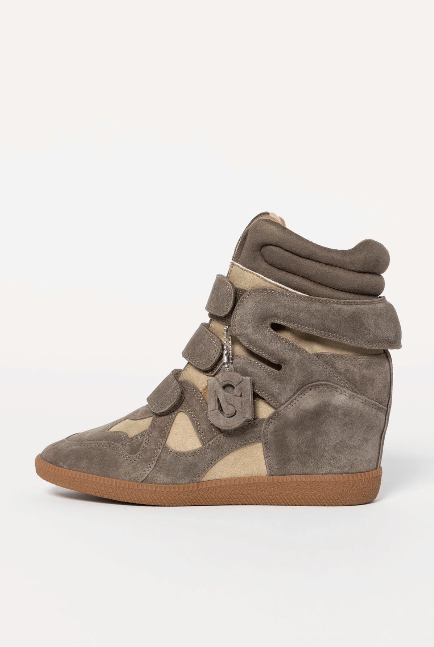 swatch_Taupe Suede mavis sneaker