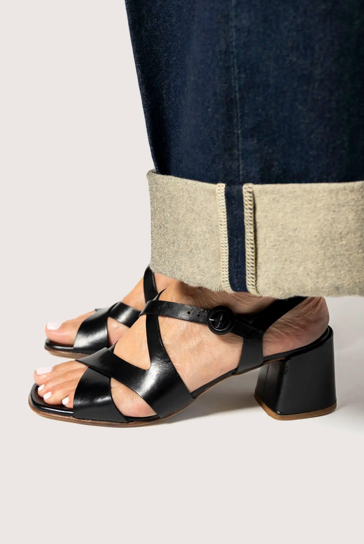 swatch_black leather heeled sandal heeled sandals