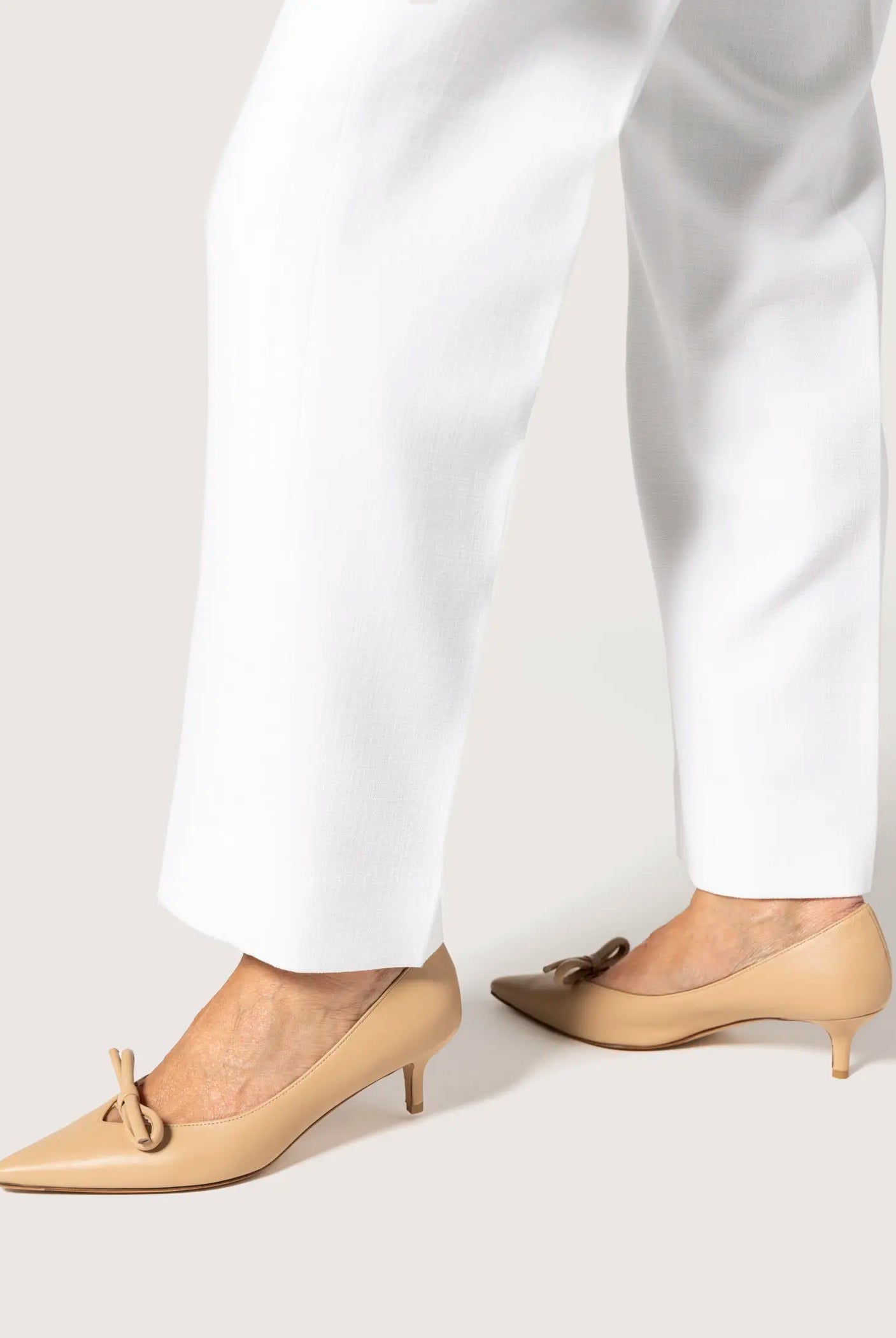 swatch_beige leather david leather pump heels