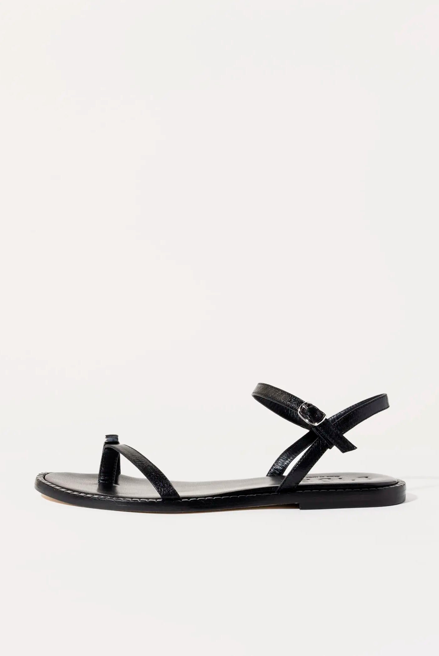 swatch_black leather leather toe ring sandal flat sandals