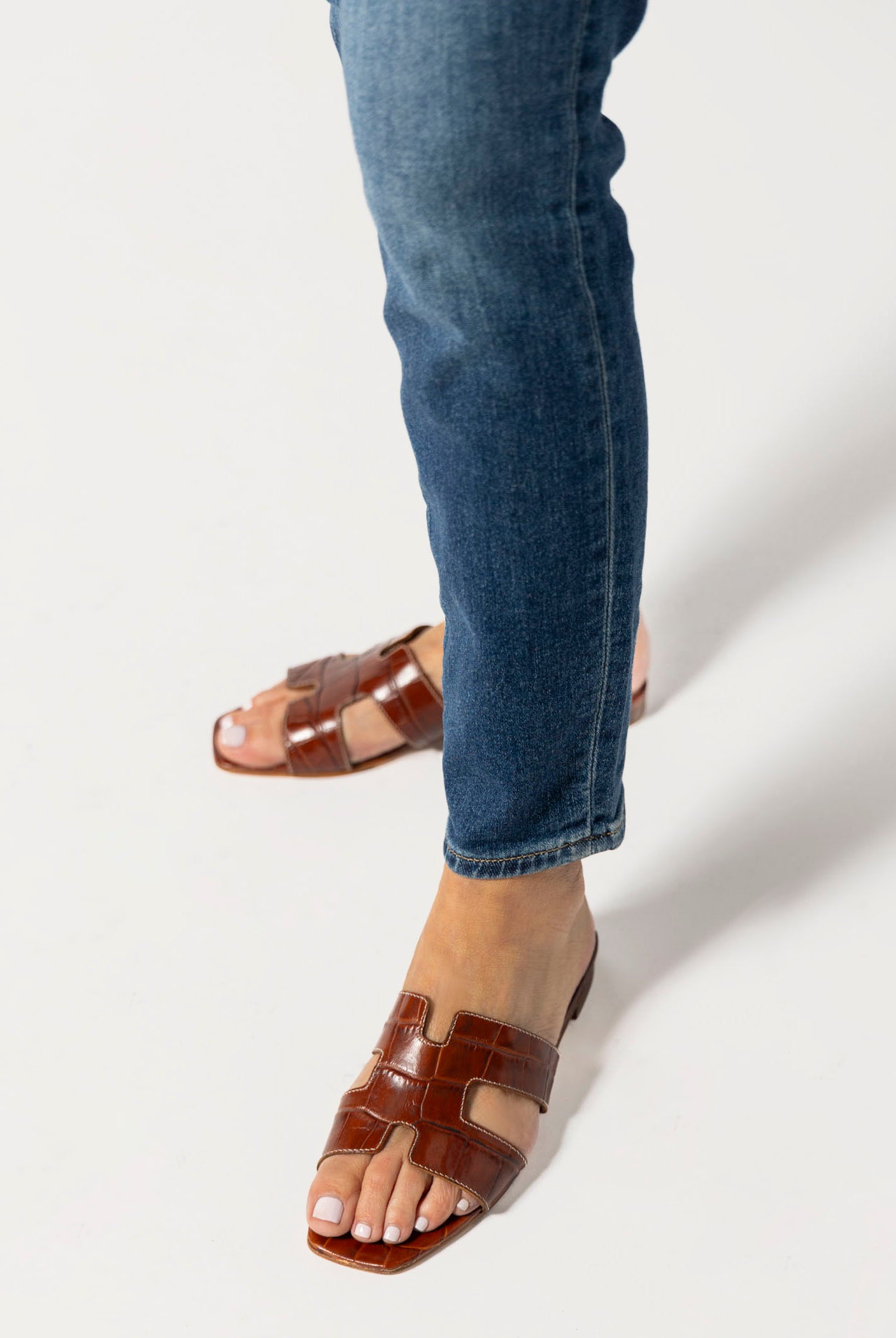 swatch_brown croco leather cutout sandal flat sandals