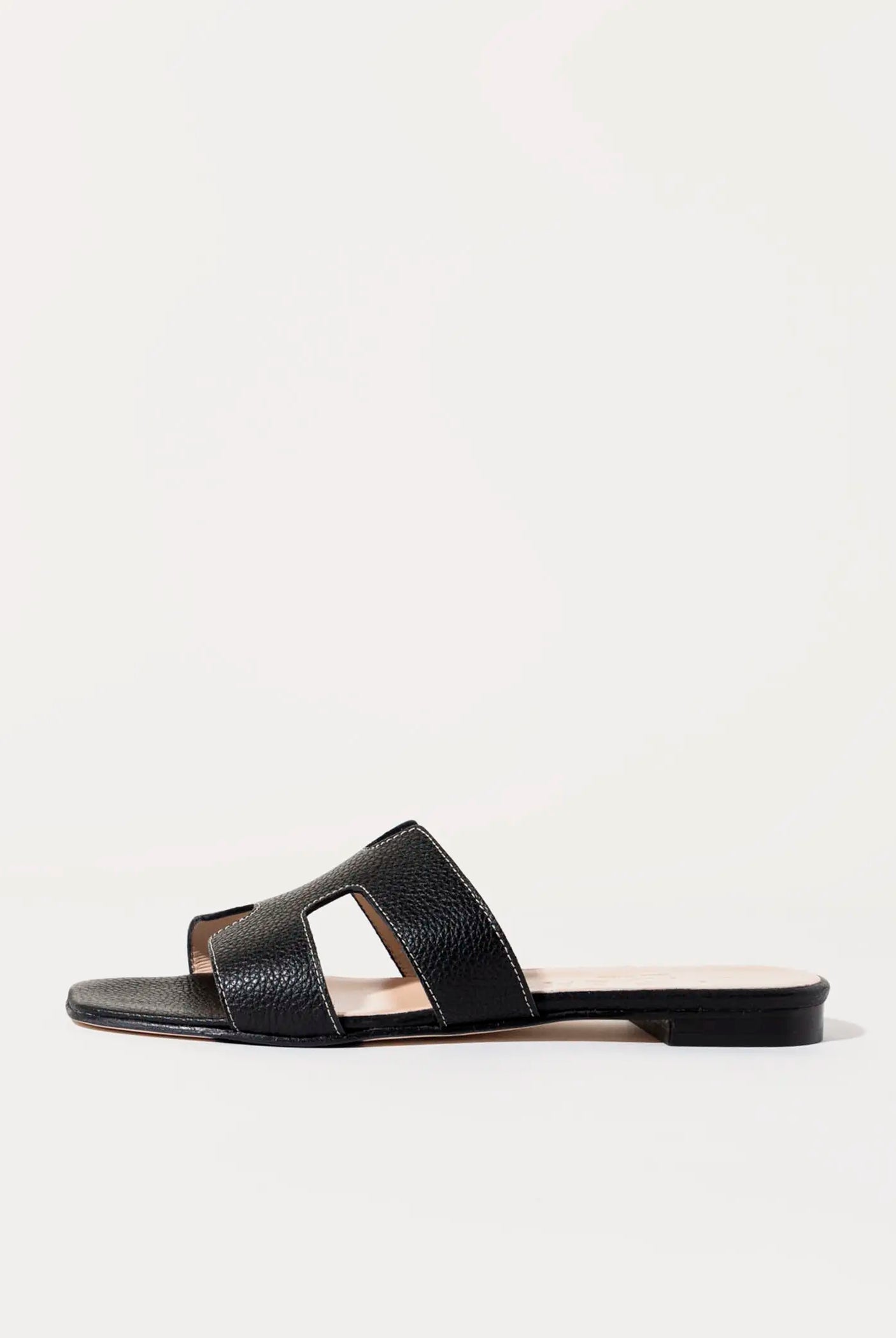 swatch_black leather leather cutout sandal flat sandals