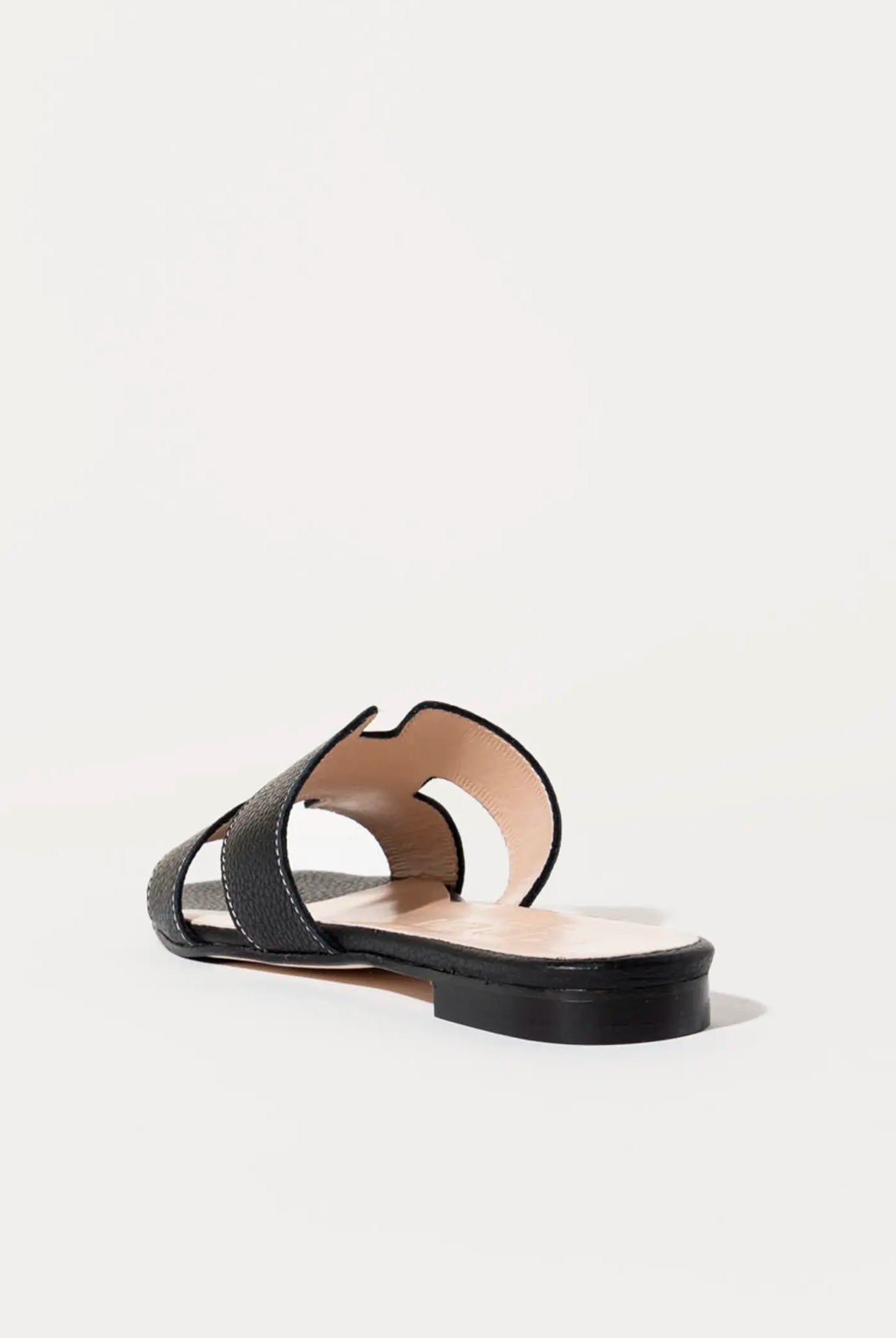 swatch_black leather leather cutout sandal flat sandals