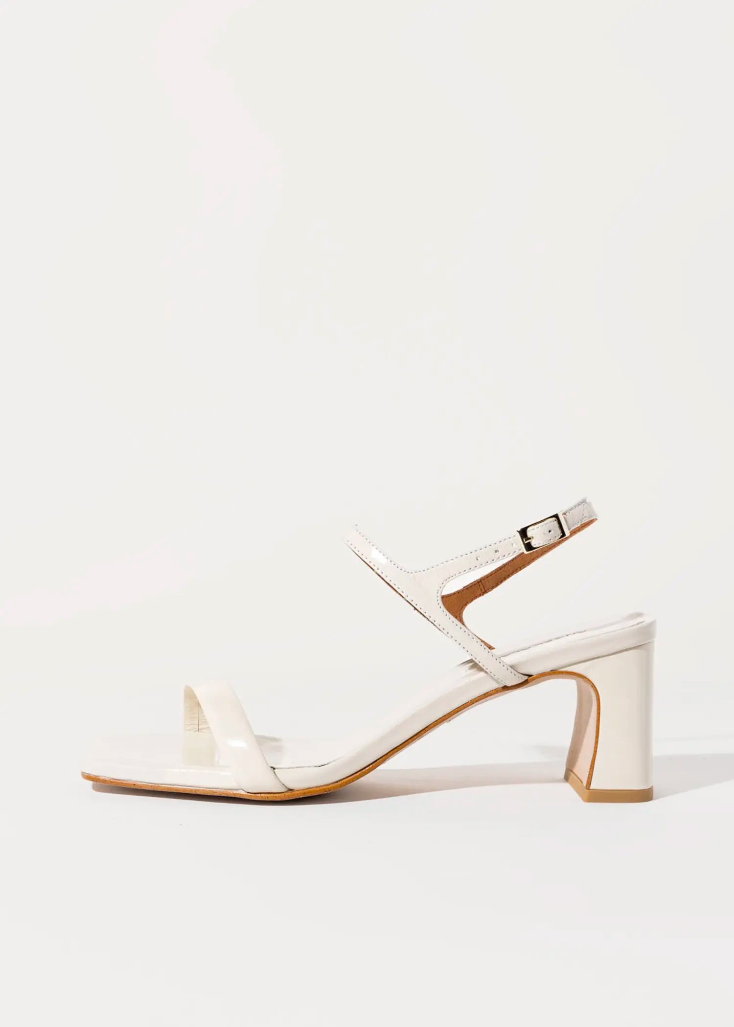 swatch_vanilla patent dominique leather sandal heeled sandals