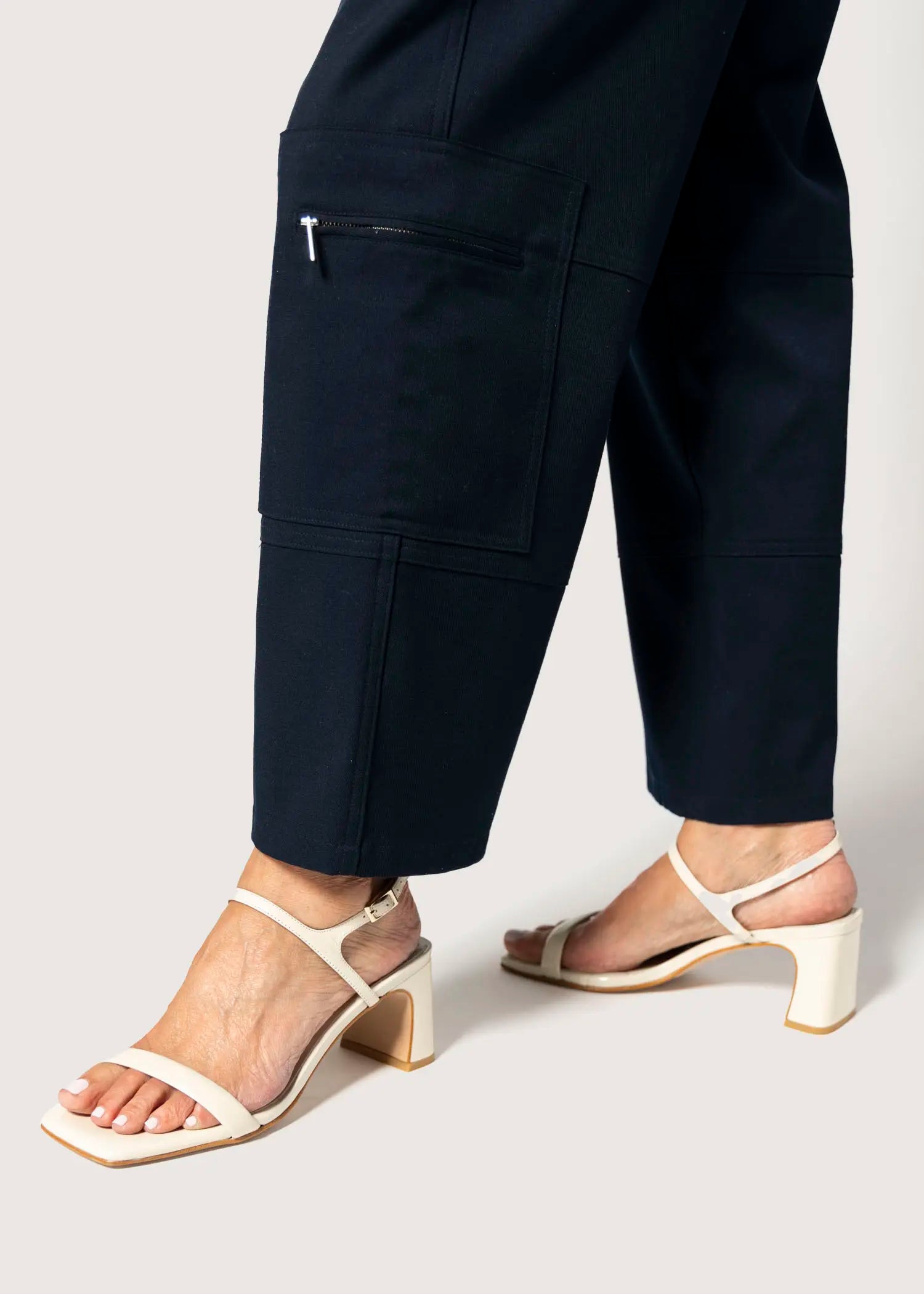 swatch_vanilla patent dominique leather sandal heeled sandals