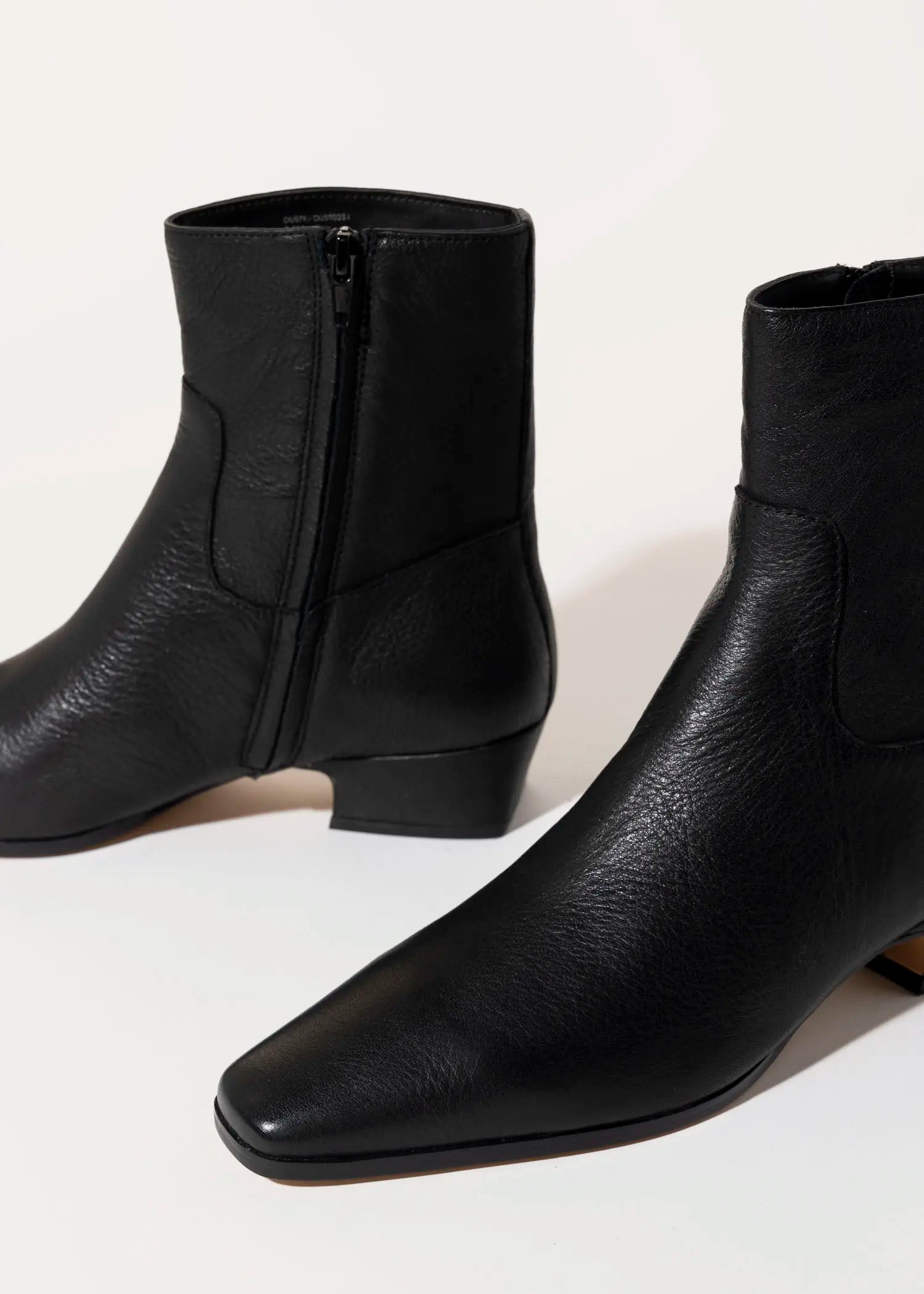 swatch_black dusty bootie ankle boots