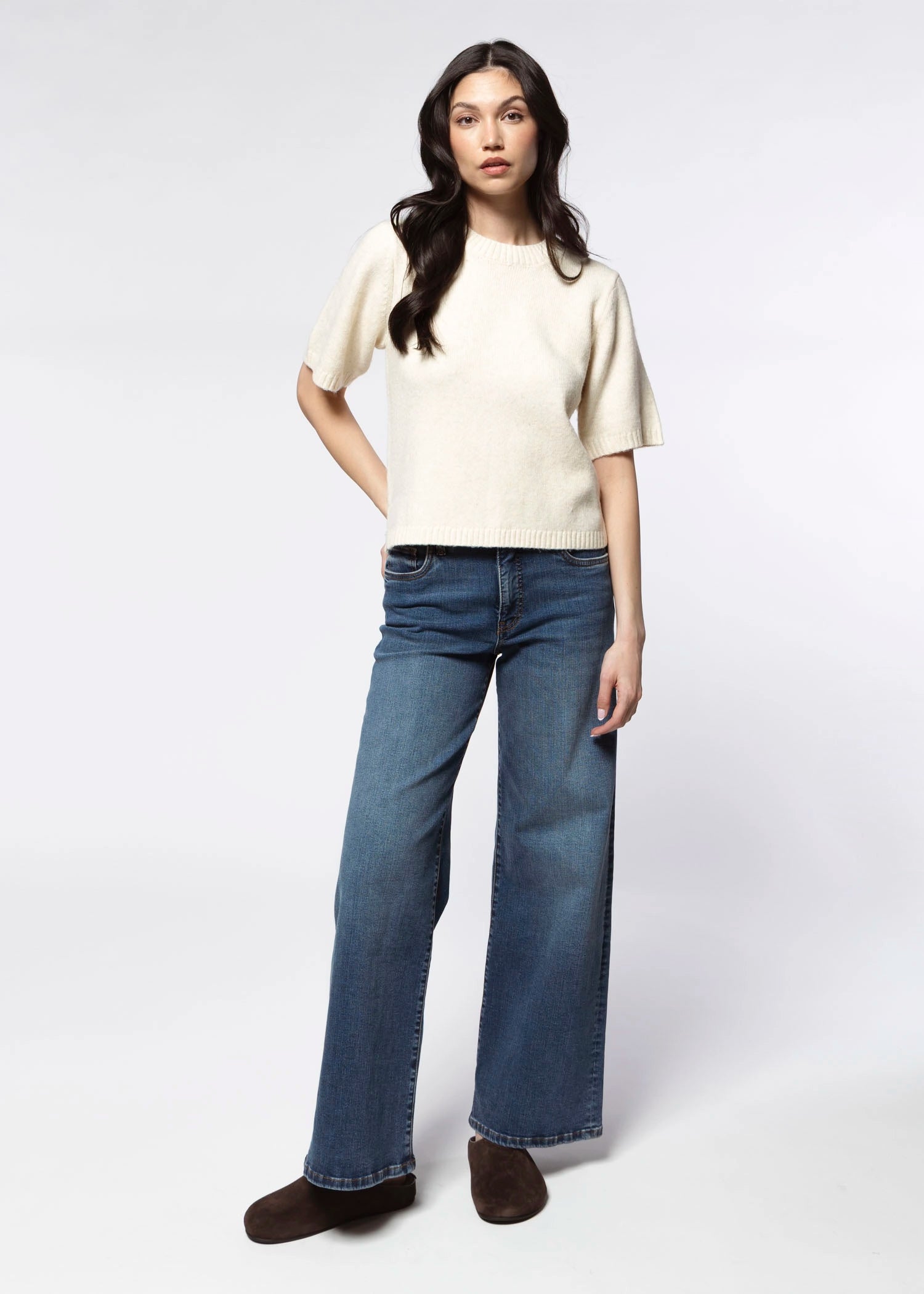 swatch_Denim kut maya wide leg jean