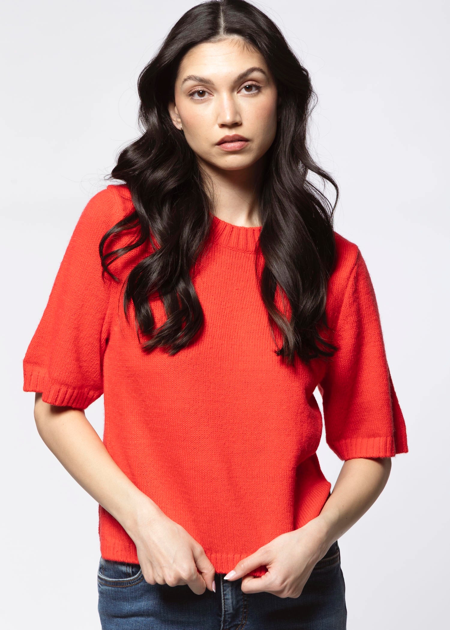 swatch_Tulip sanctuary perfect sweater tee