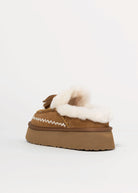 swatch_Camel Suede shearling lined slide