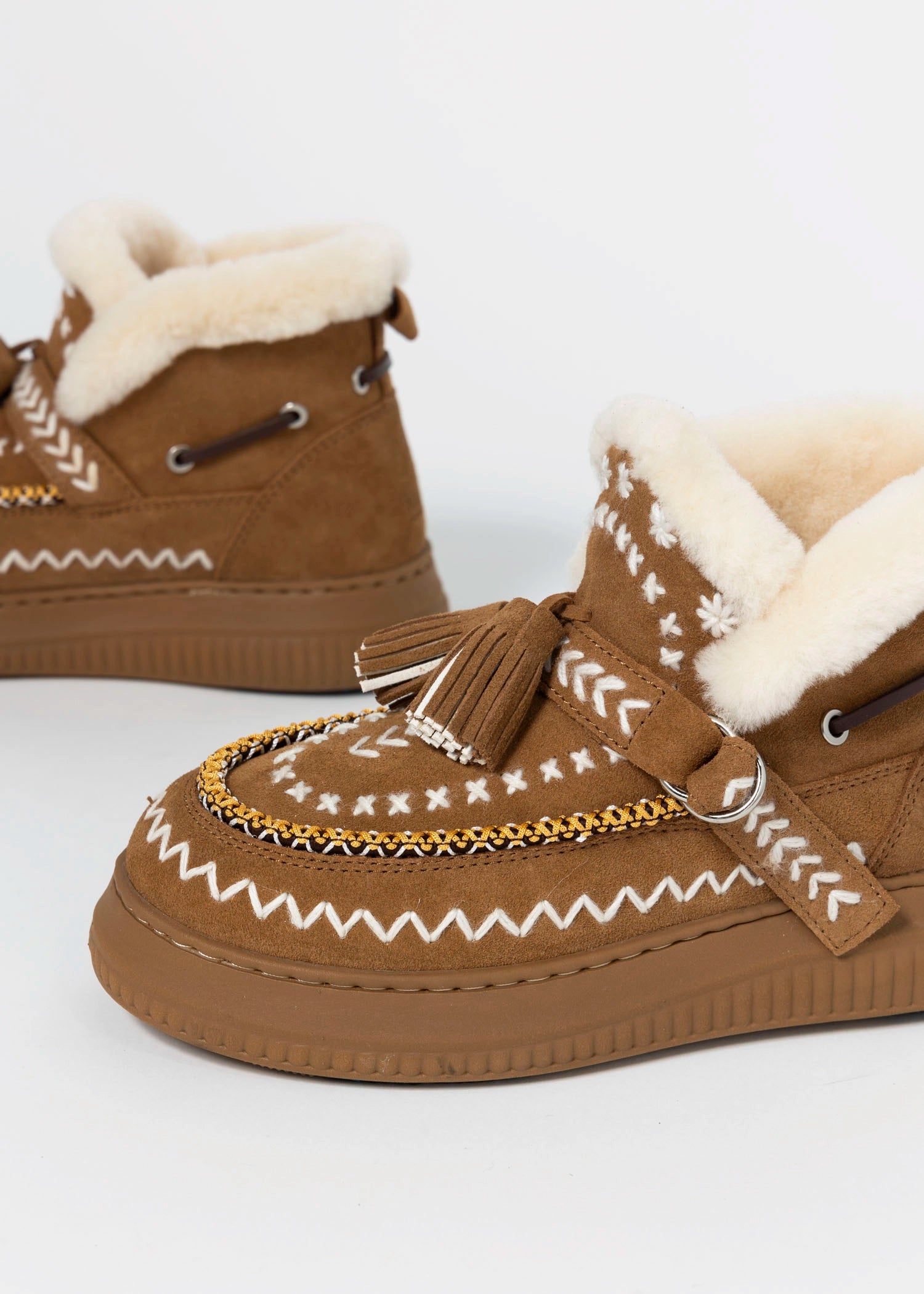 swatch_Camel Suede shearling lined bootie