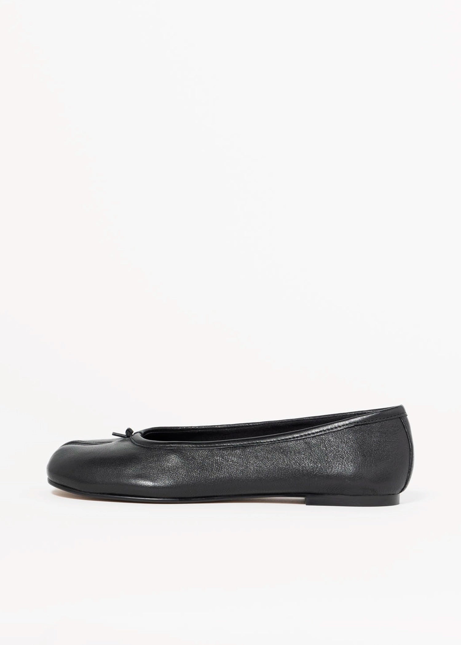 swatch_Black steve madden calico tabi flat