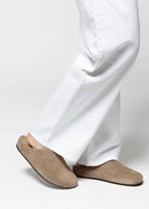 swatch_Taupe Suede steve madden fern clog