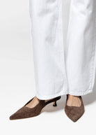 swatch_Espresso Suede tony bianco crush pump