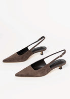 swatch_Espresso Suede tony bianco crush pump