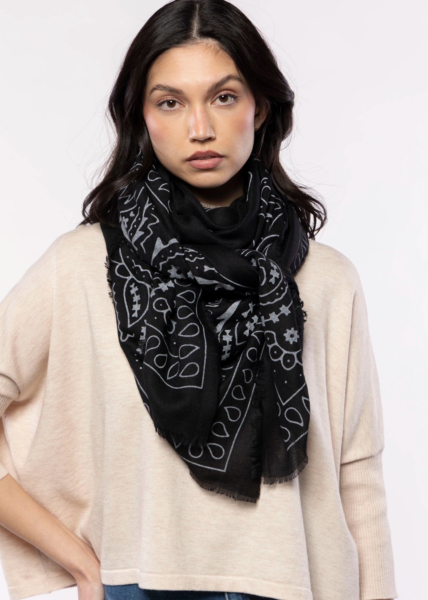 swatch_Black paisley bandana scarf
