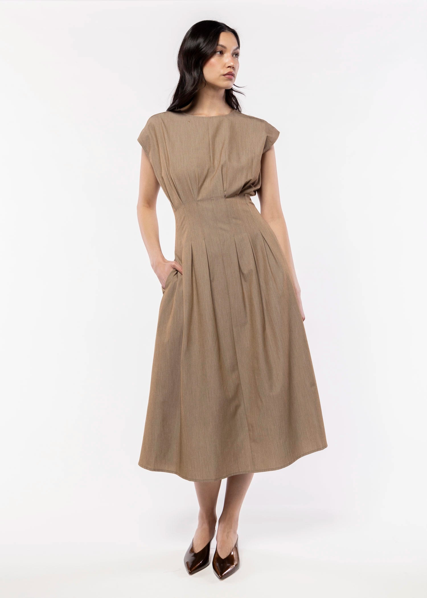 swatch_Beige thml pleated detail maxi dress