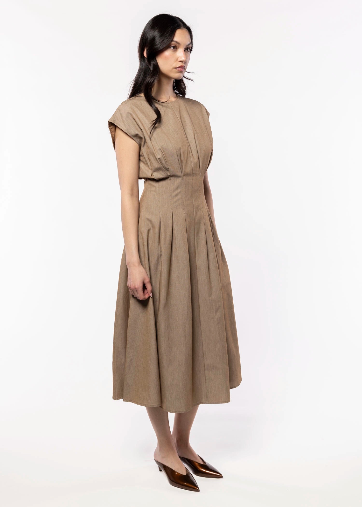 swatch_Beige thml pleated detail maxi dress