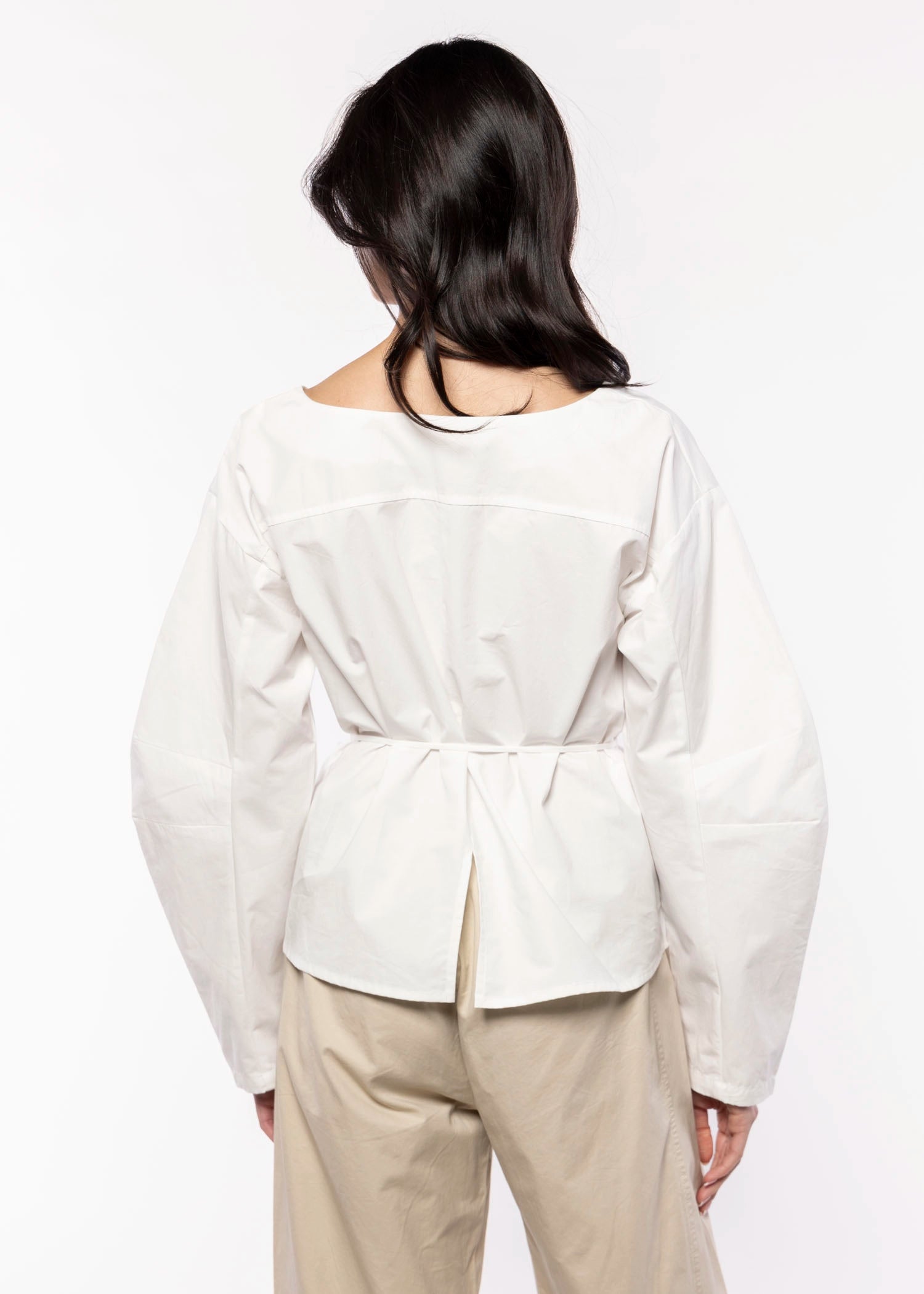 swatch_Off White waist tie blouse