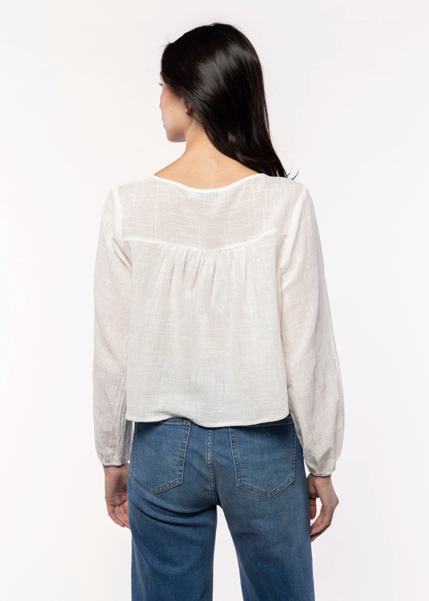 swatch_Cream sadie and sage socal pintuck top