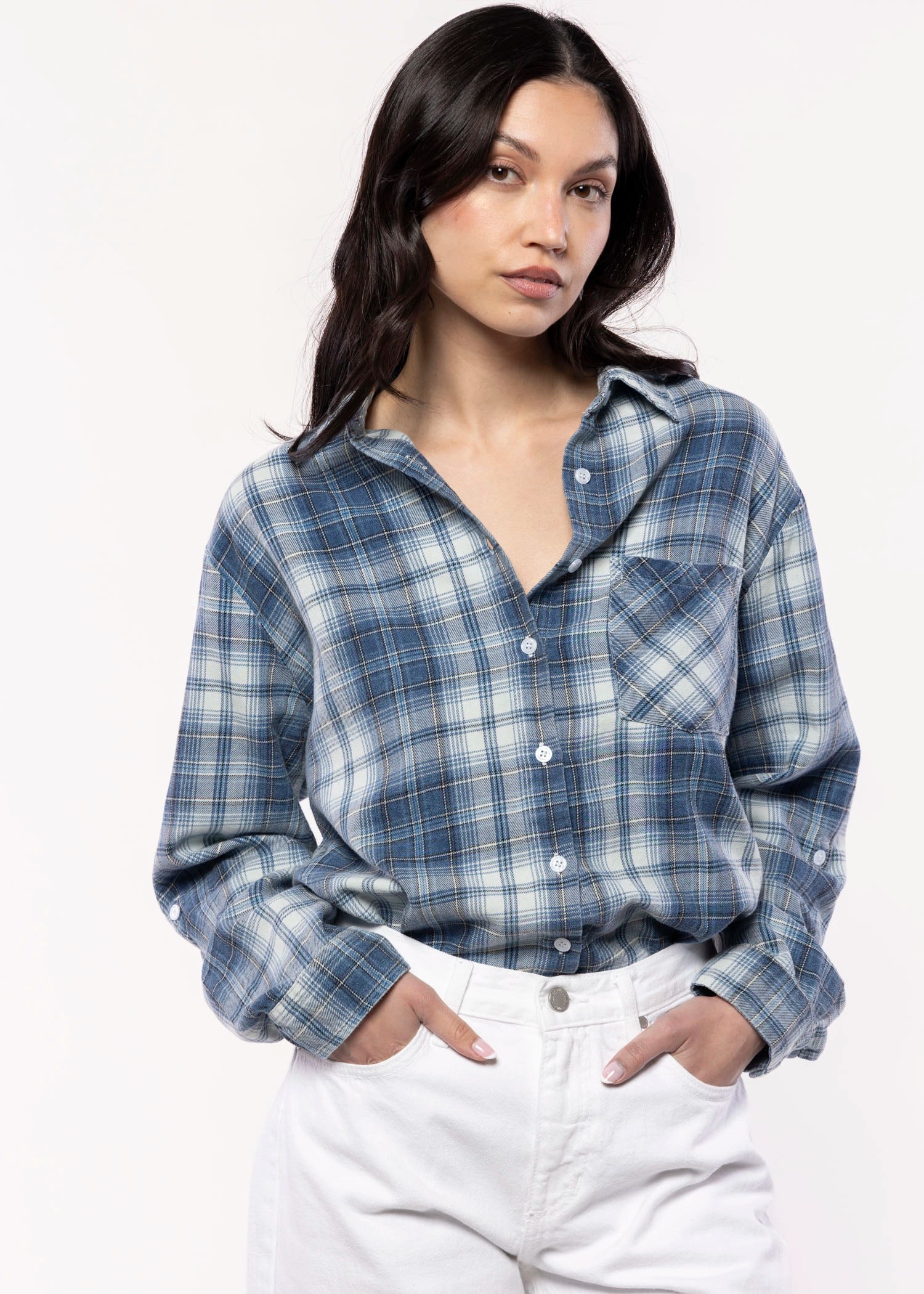 swatch_Blue cotton plaid shirt
