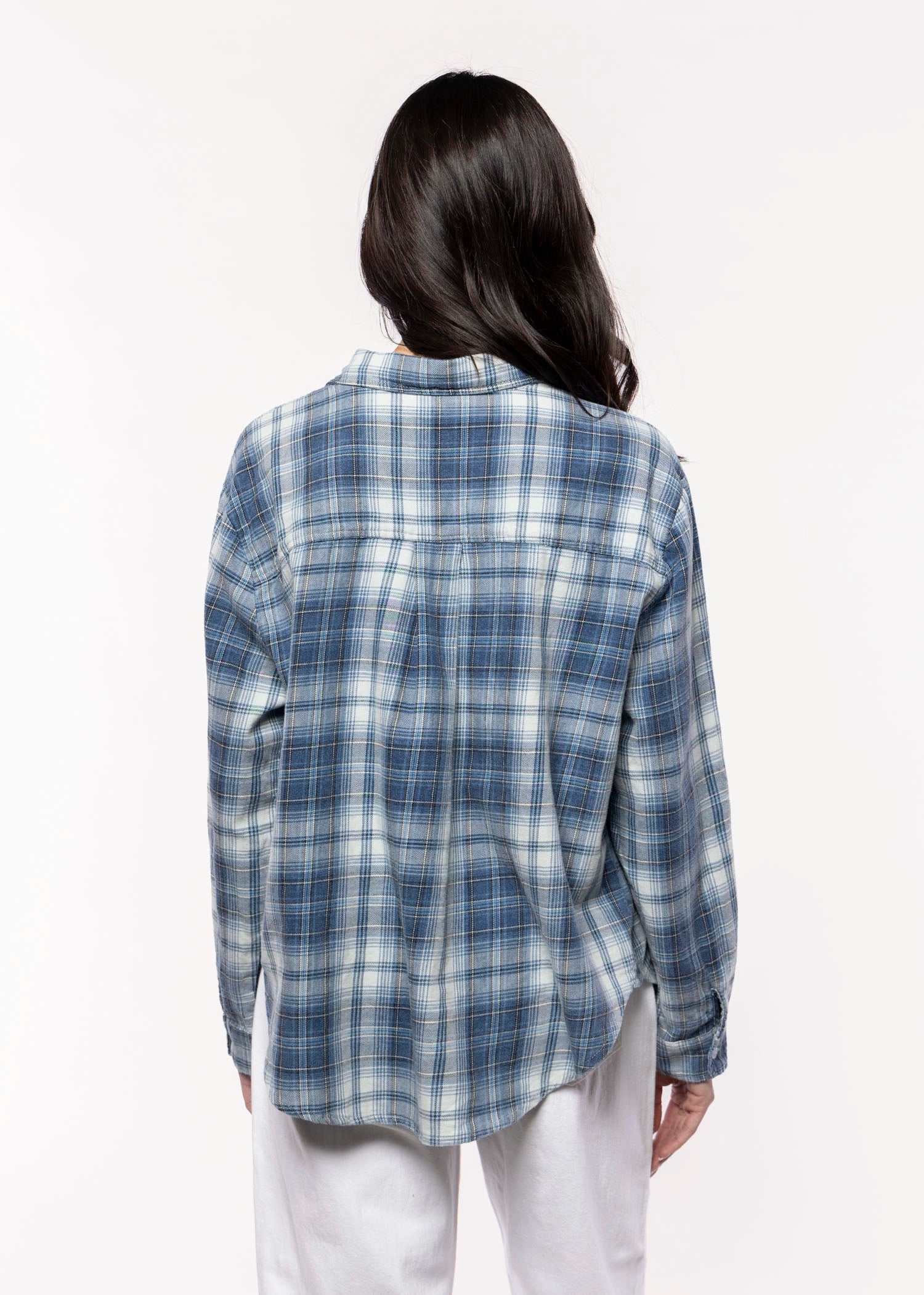 swatch_Blue cotton plaid shirt