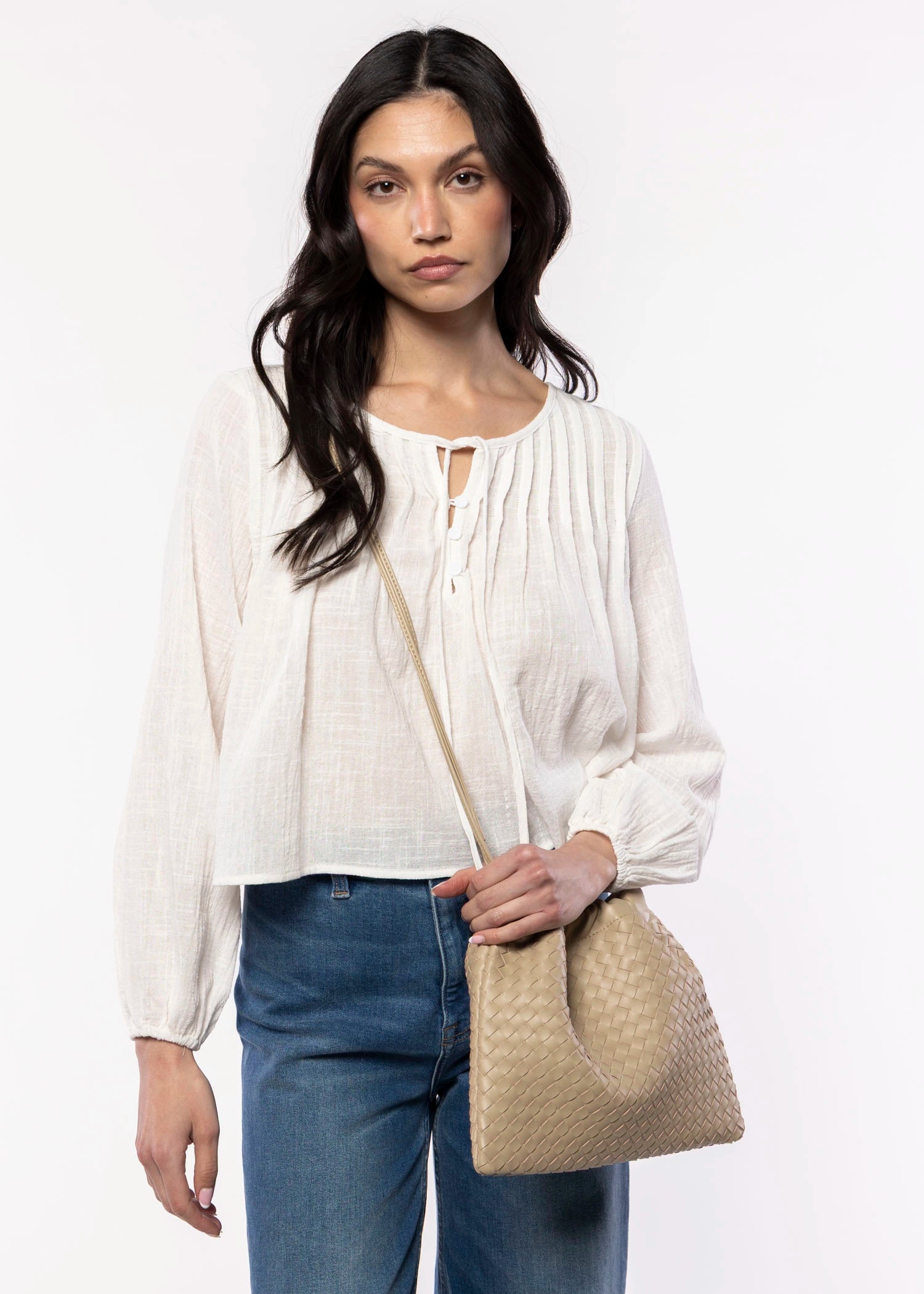 swatch_Taupe woven leather crossbody