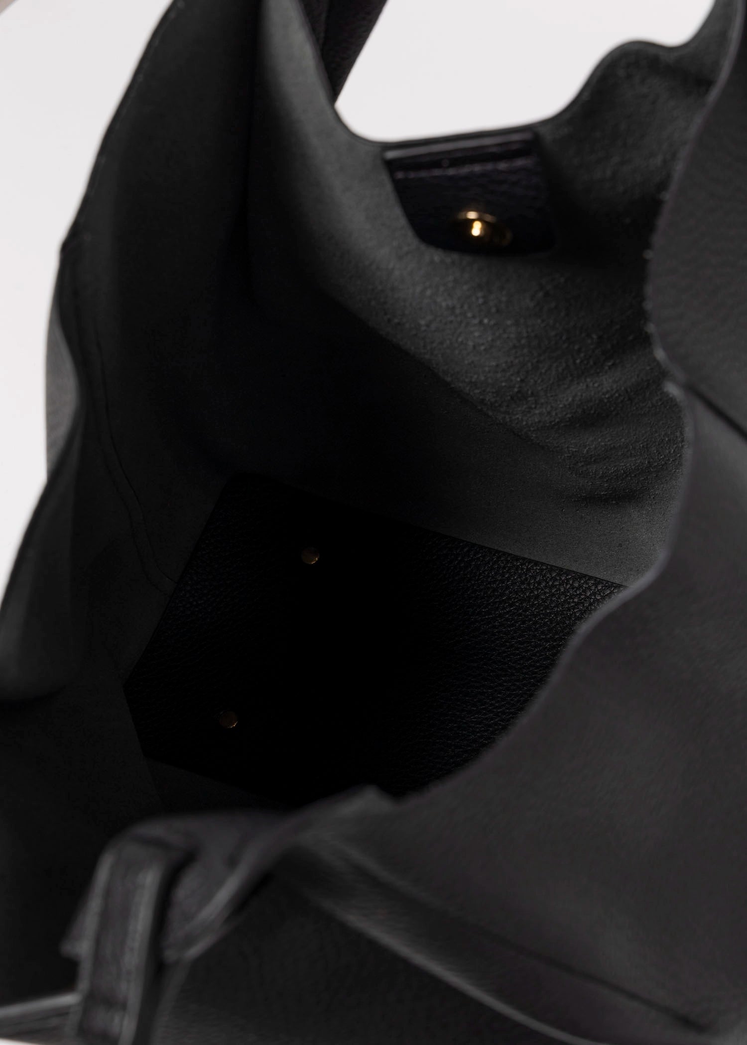 swatch_Black maeve tote