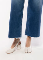 swatch_Bone Leather tabi slingback pump